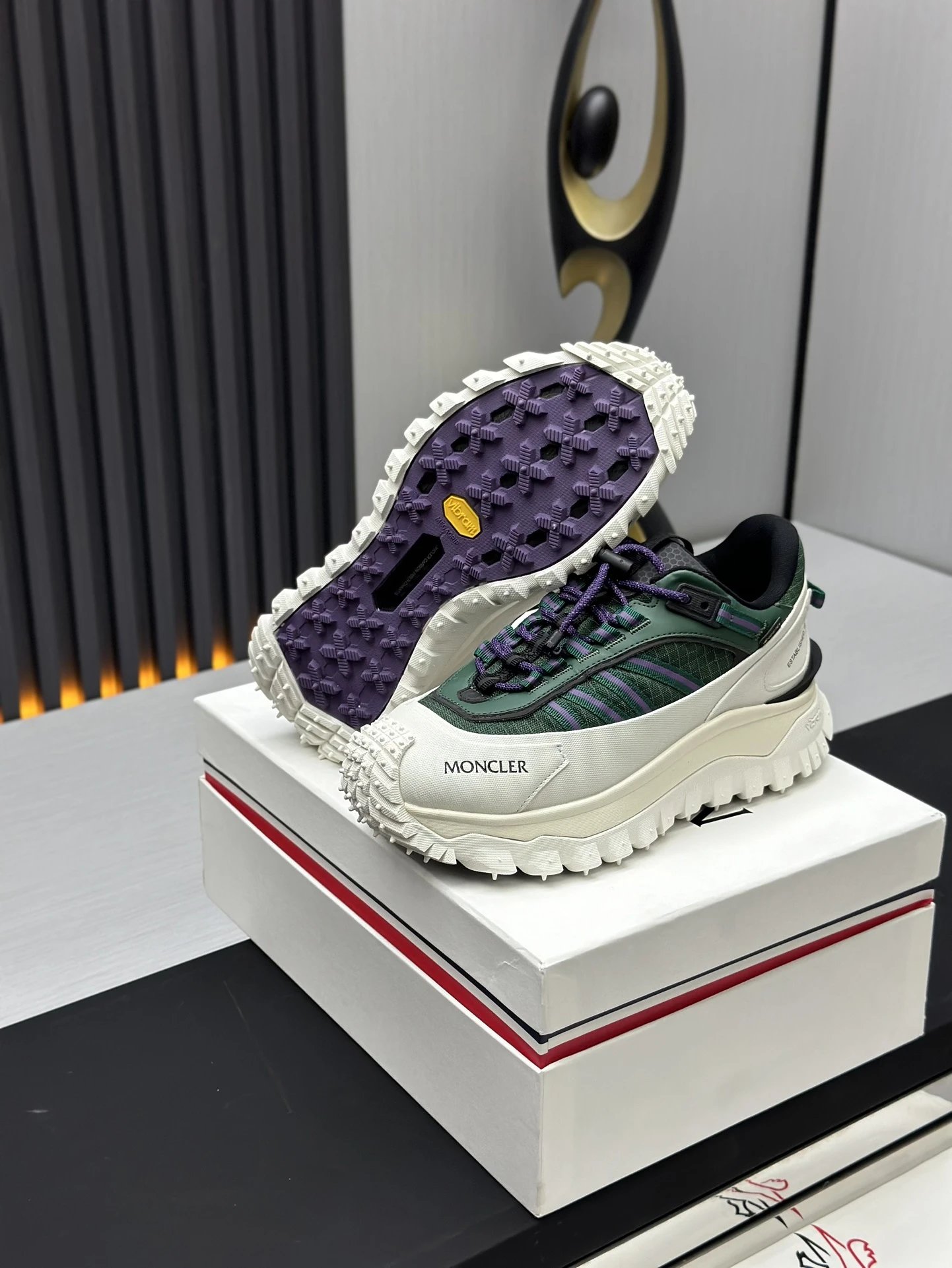 Moncler Trailgrip GTX Sneakers Green - Gallery Image 7 - Detailed View