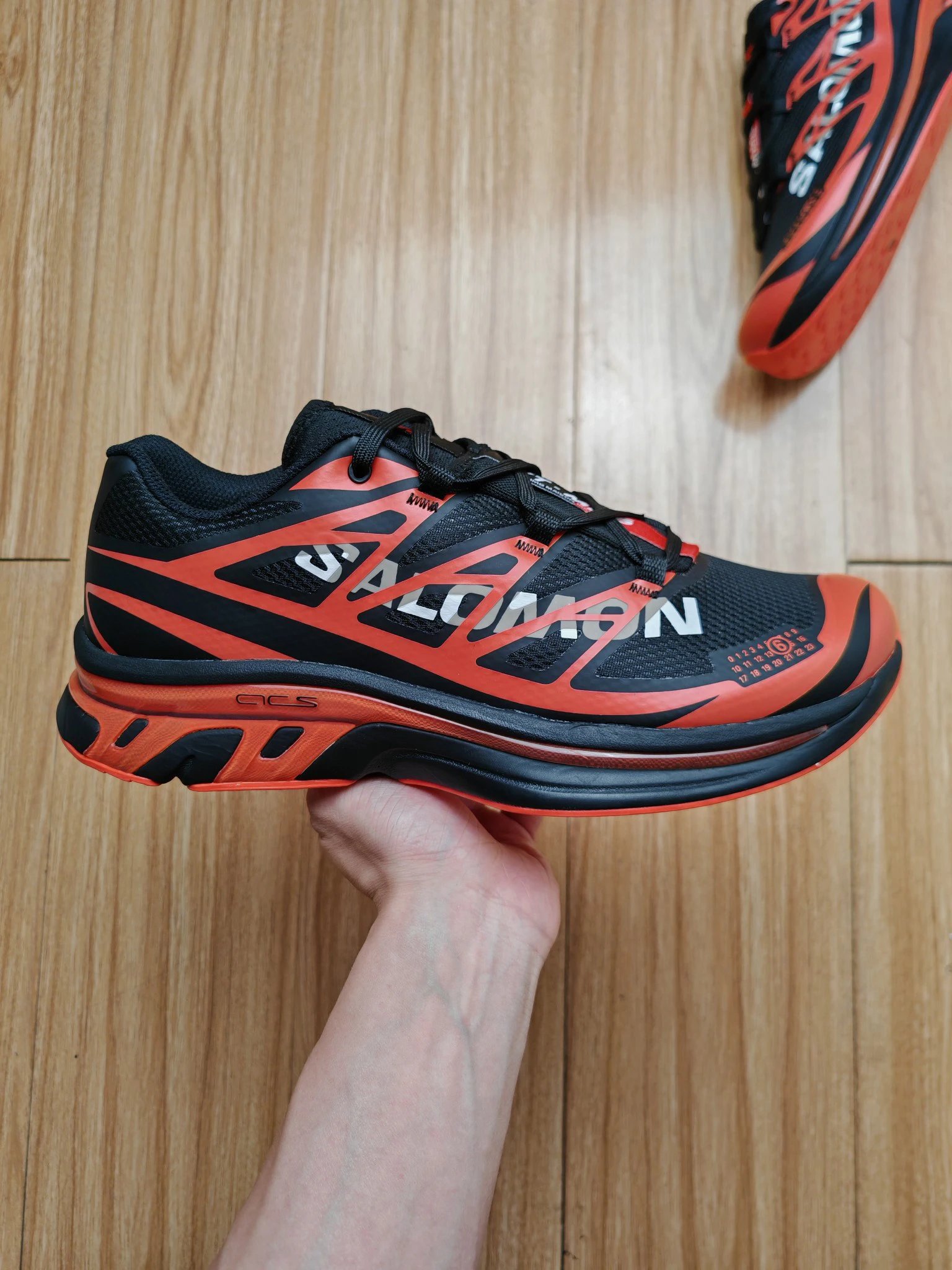 MM6 x Salomon Sctur 2 Sneakers Black Red - Gallery Image 4 - Detailed View