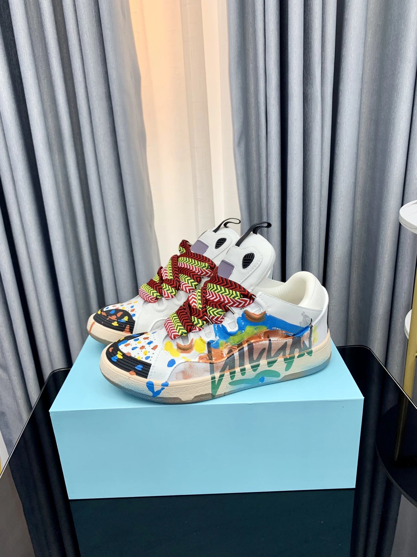 Lanvin Casual Sneakers White/Graffiti - Gallery Image 5 - Detailed View