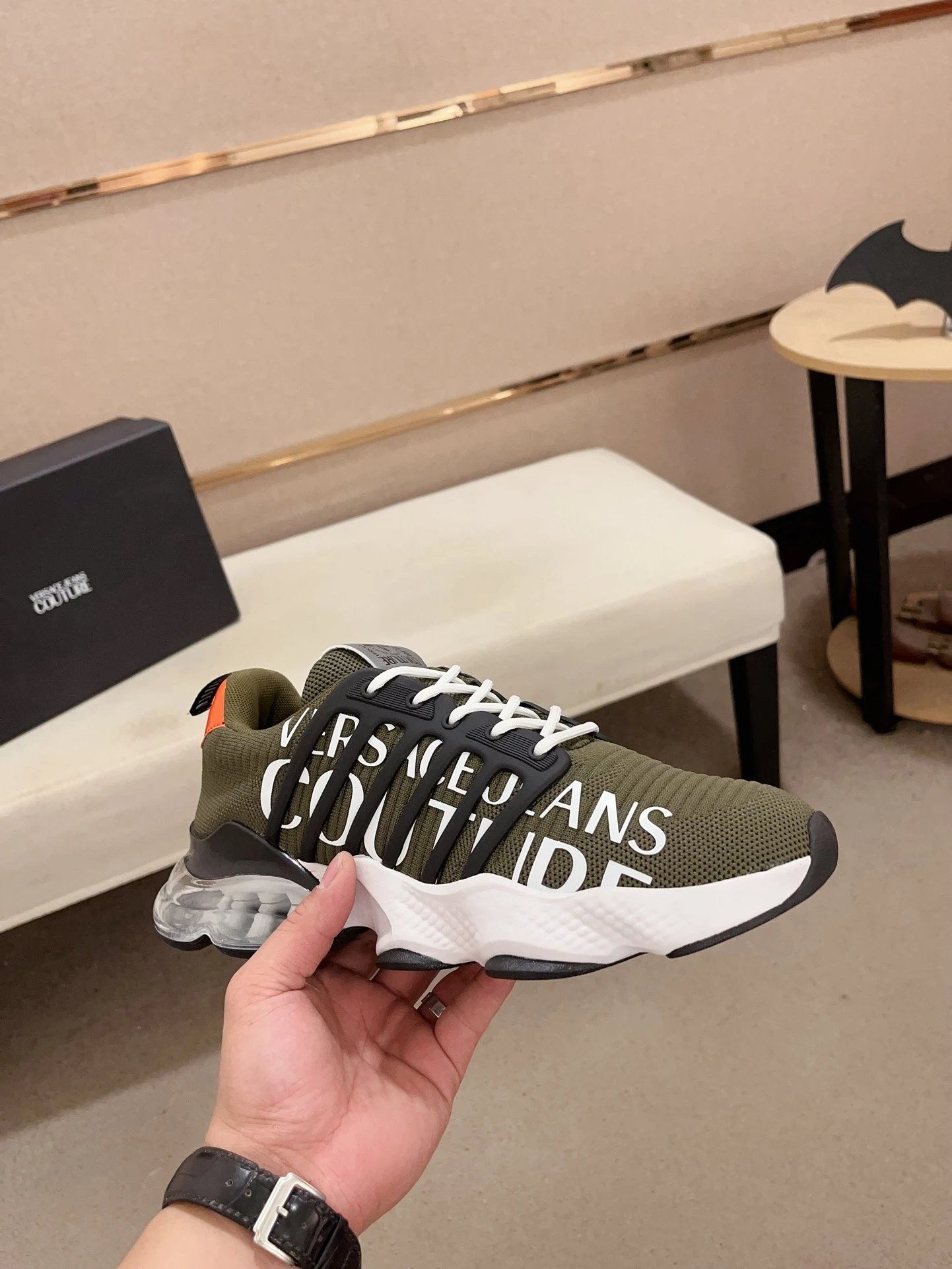 Mesh Running Sneakers Olive - Gallery Image 4 - Detailed View