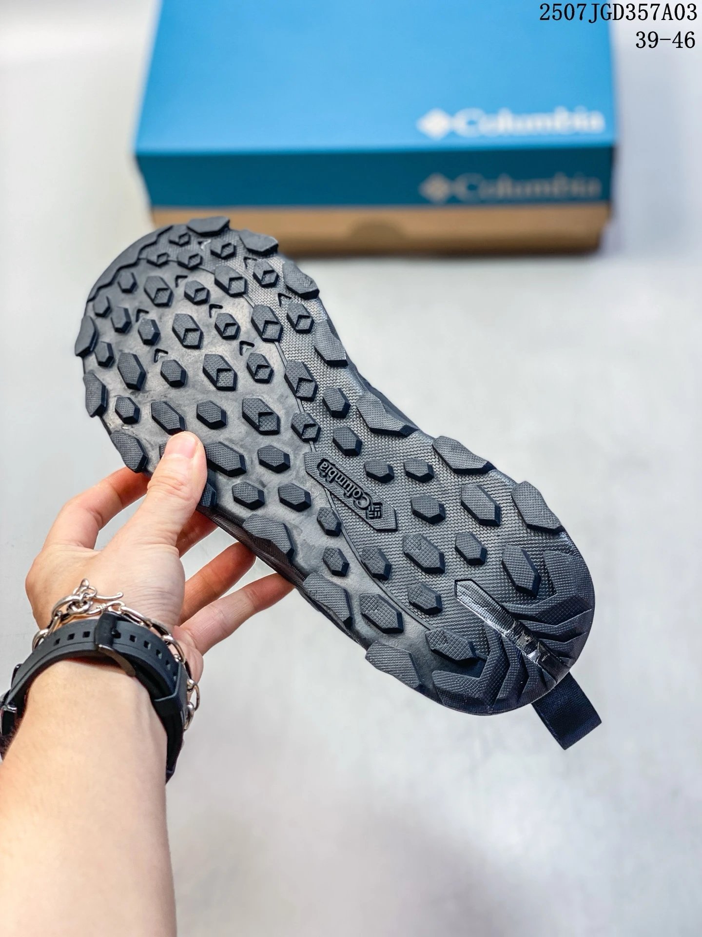 Lightweight Mesh Hiking Sneakers Steel Blue - Gallery Image 5 - Detailed View