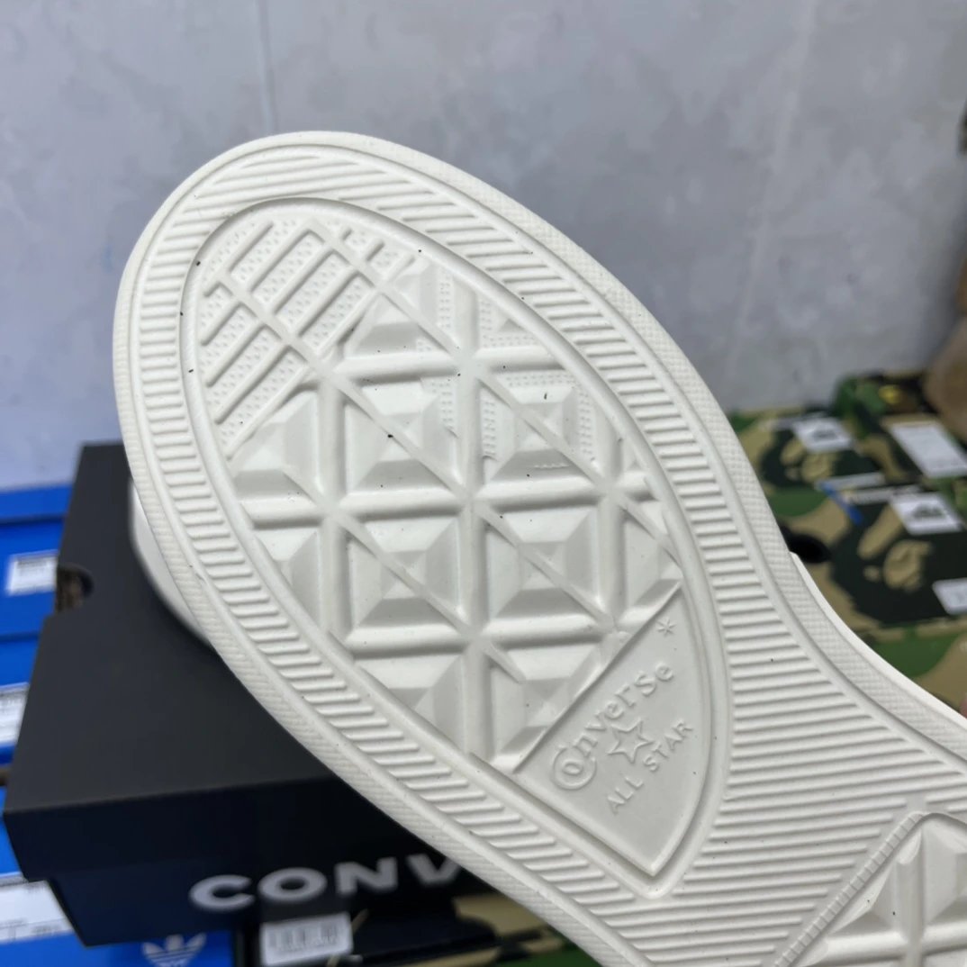 Chunky Canvas Skate Sneakers Ivory Black - Gallery Image 9 - Detailed View