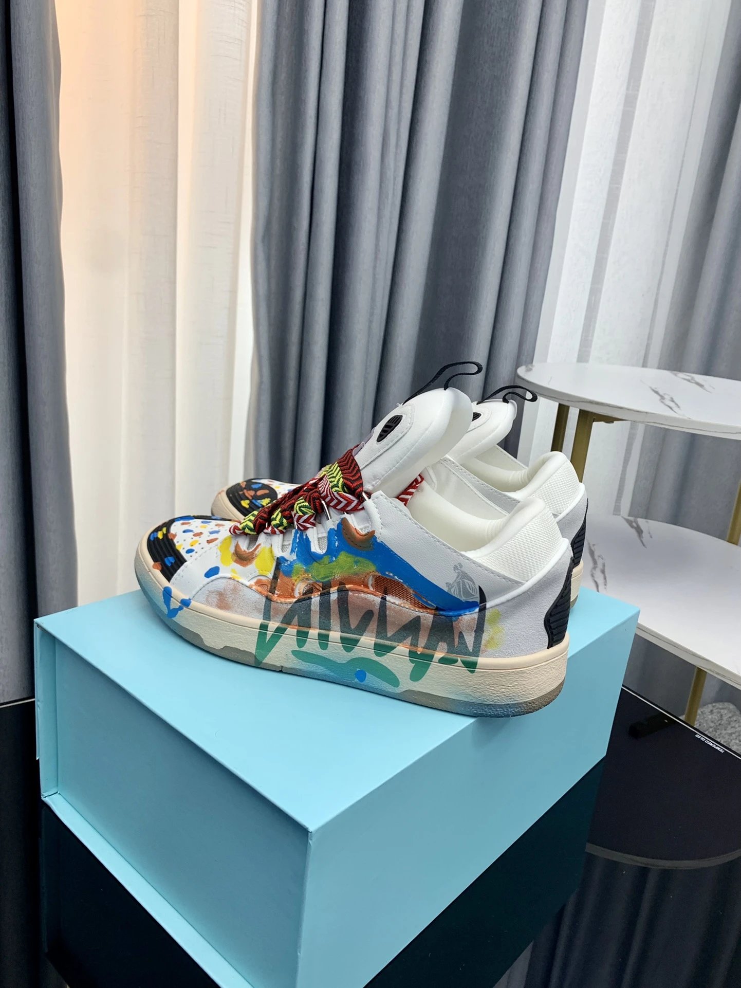 Lanvin Casual Sneakers White/Graffiti - Gallery Image 6 - Detailed View