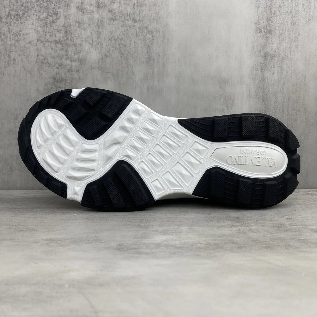 Chunky Leather Mesh Sneakers Metallic Silver - Gallery Image 8 - Detailed View