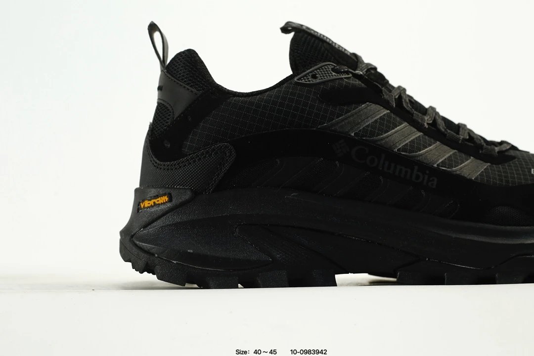 Trail Hiking Sneakers Vibram Sole Jet Black - Gallery Image 2 - Detailed View