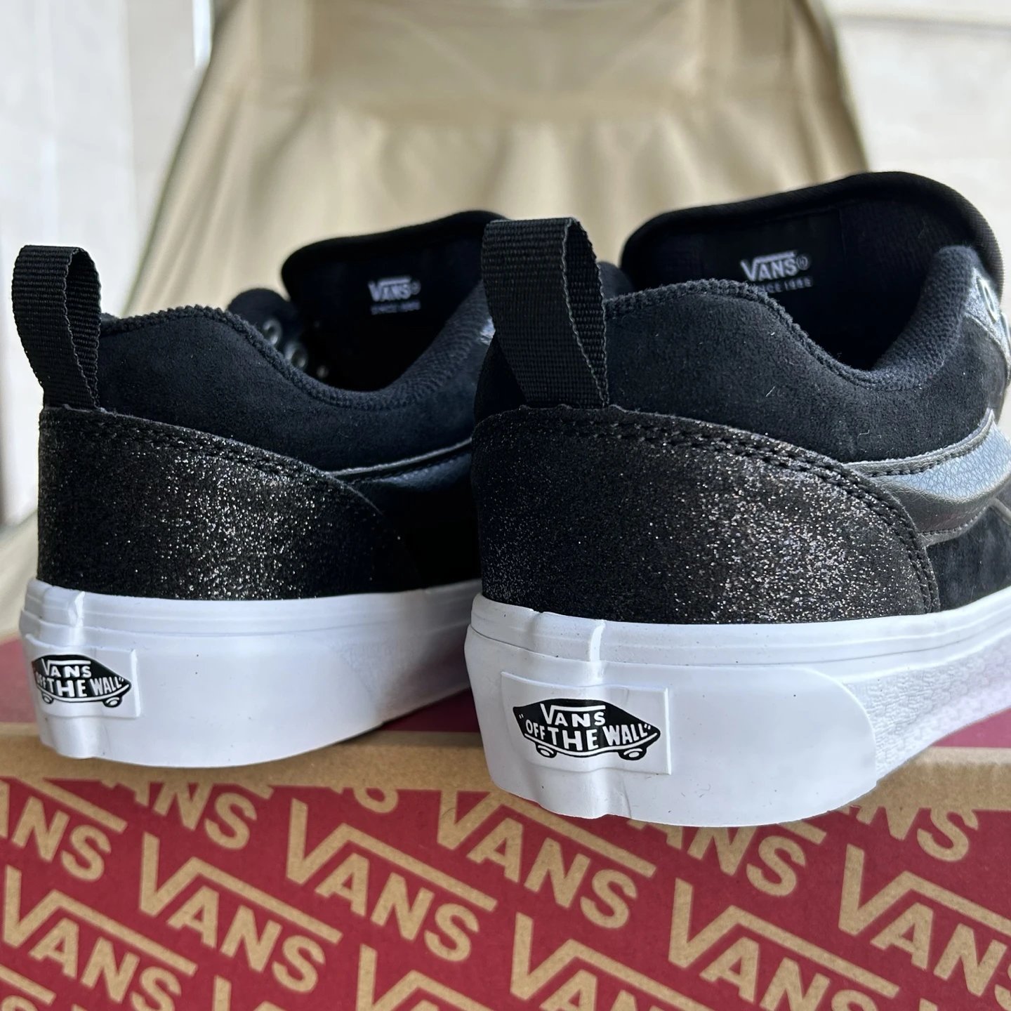 Retro Chunky Low Top Glitter Sneakers Ebony Black - Gallery Image 6 - Detailed View