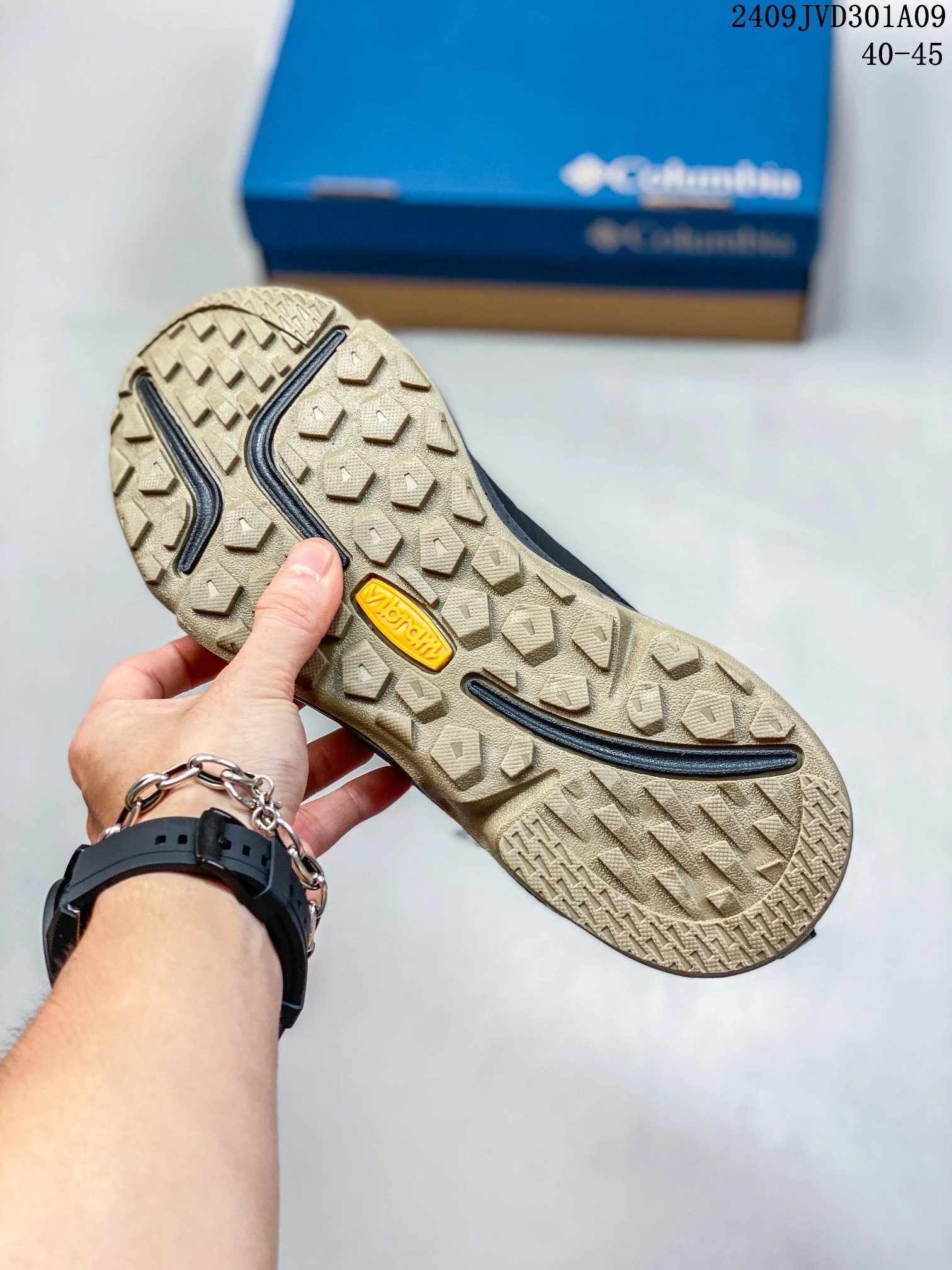 Autumn Trekking Sneakers Shockproof Breathable Charcoal - Gallery Image 5 - Detailed View