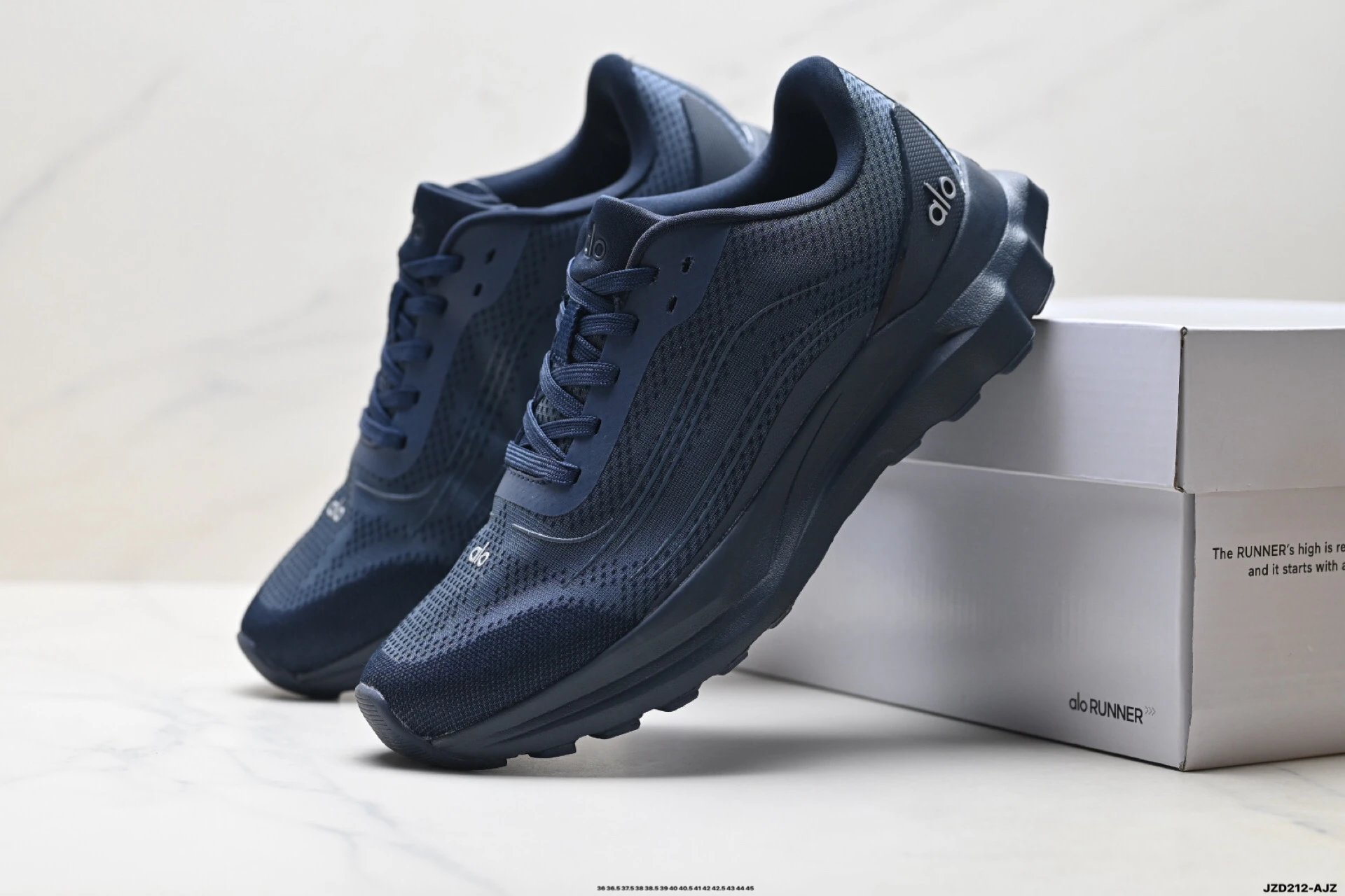 Alo Yoga Alo Runner Sneakers Navy - Gallery Image 8 - Detailed View