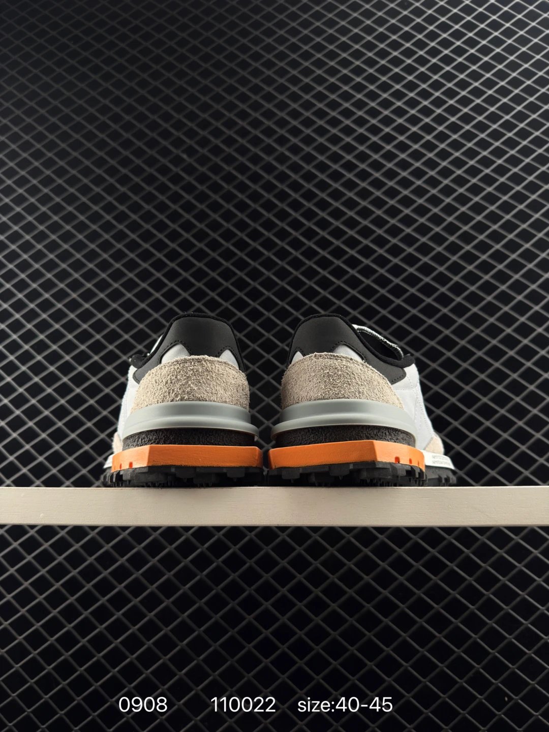 Lacoste Elite Active Leather Sneakers Grey - Gallery Image 5 - Detailed View