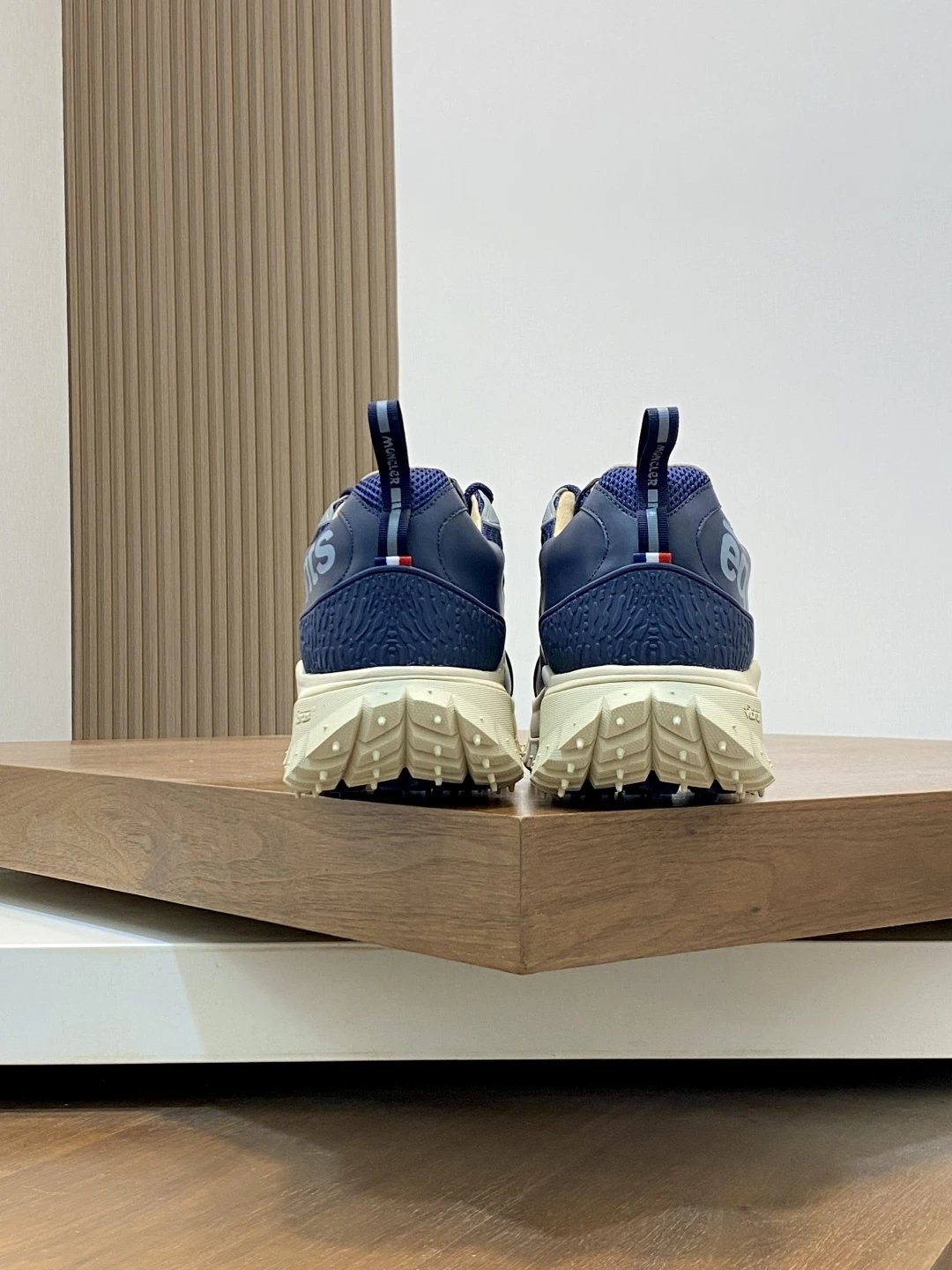 Moncler Trailgrip Amoeba Salehe Bembury Sneakers Blue - Gallery Image 8 - Detailed View