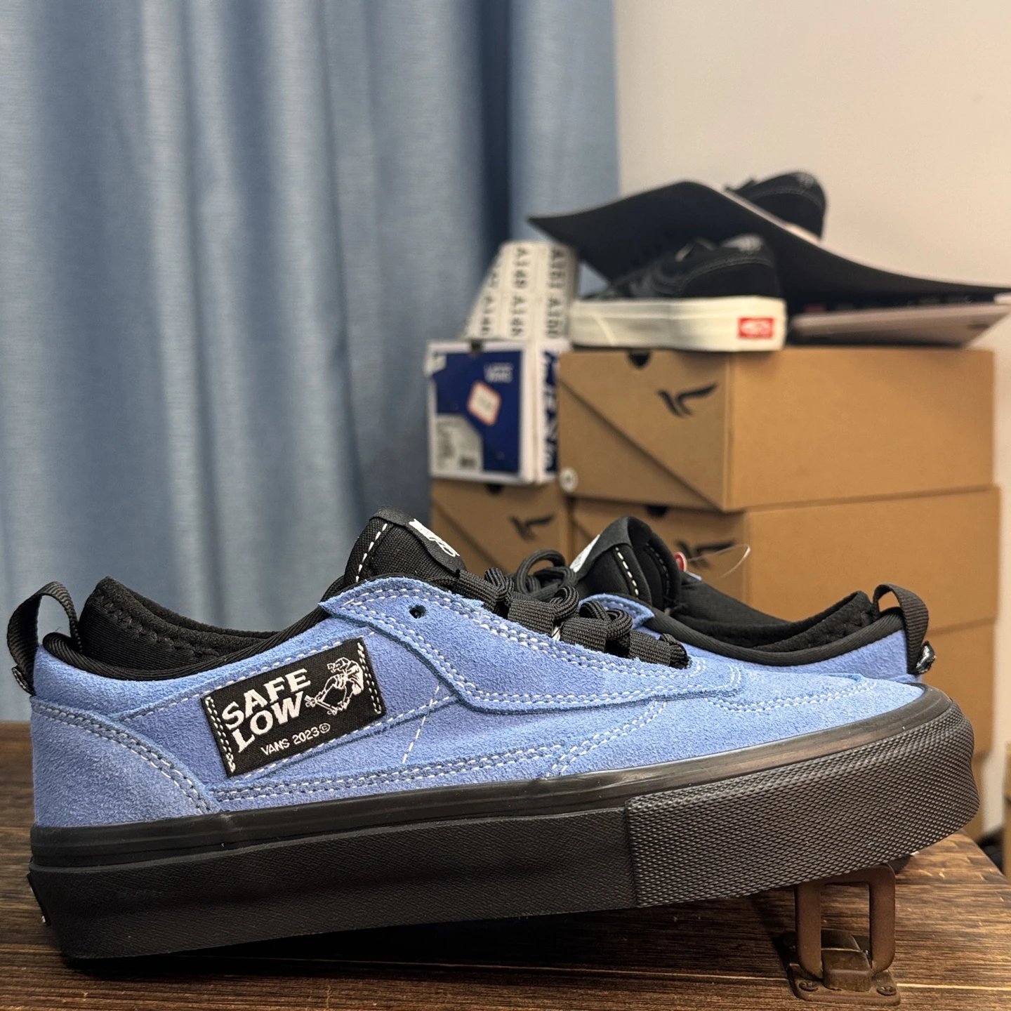 Low Top Suede Skate Shoes Sapphire Black - Gallery Image 2 - Detailed View