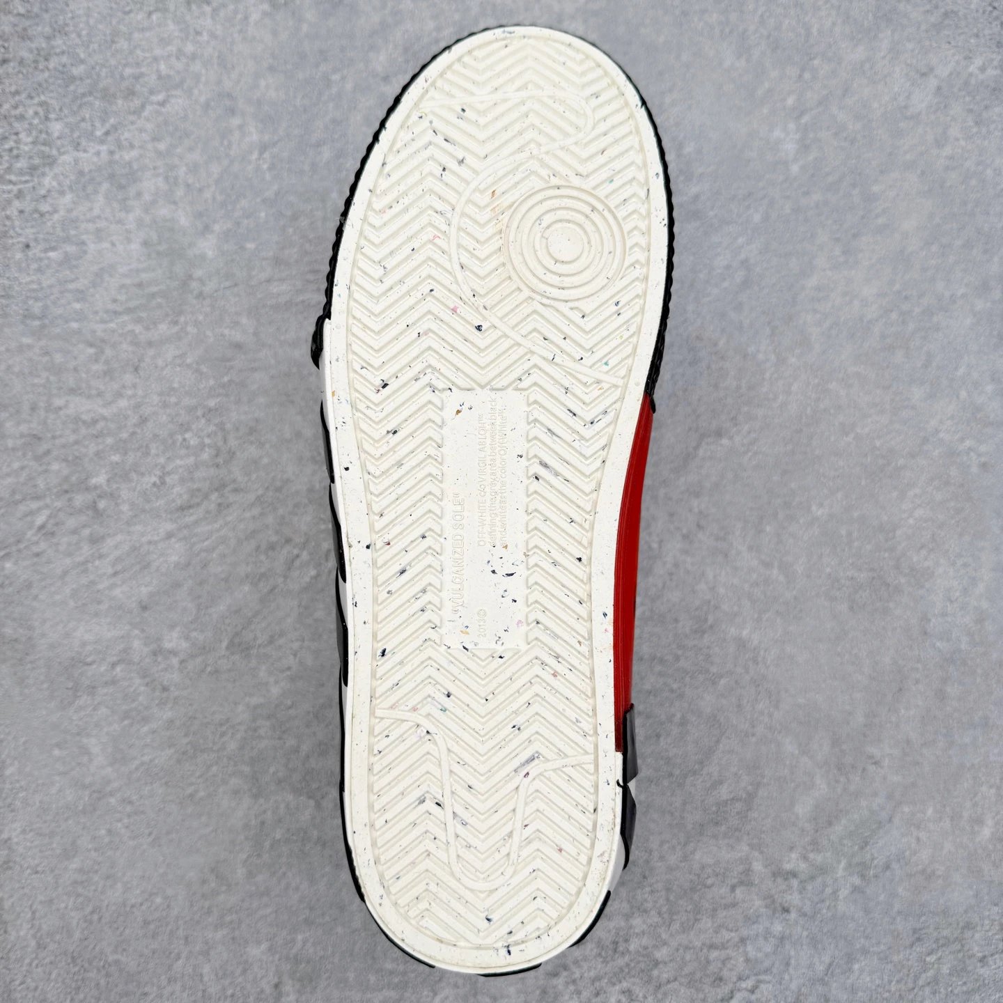 Urban Low Top Leather Sneakers Black Ivory - Gallery Image 9 - Detailed View