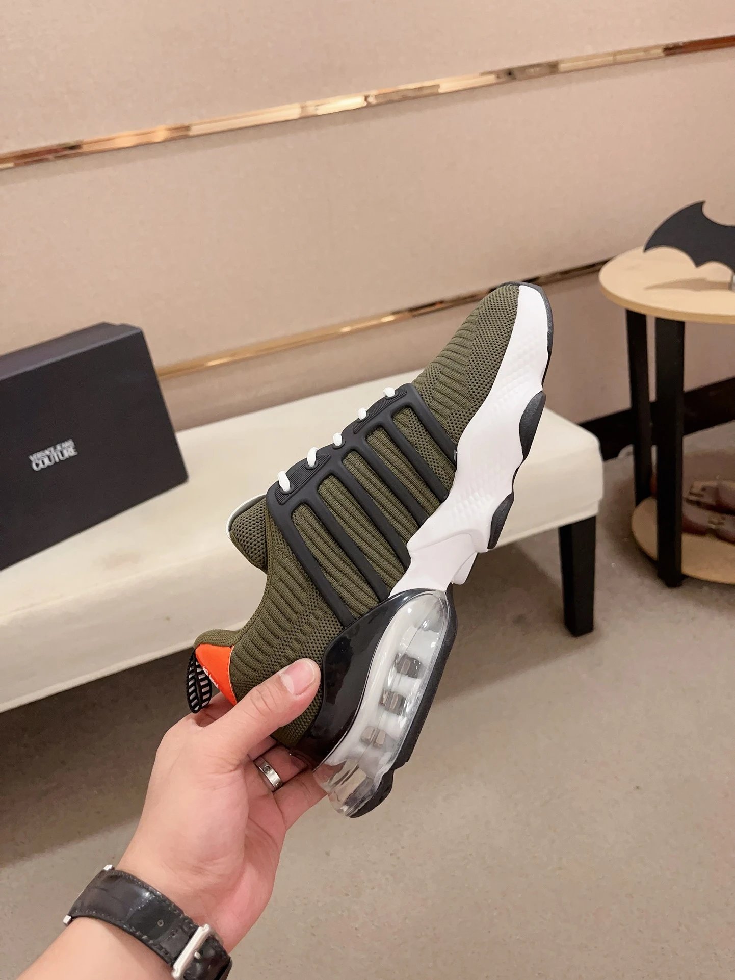 Mesh Running Sneakers Olive - Gallery Image 5 - Detailed View