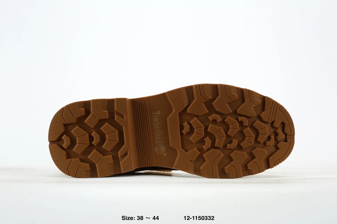 Outdoor Suede Boots Amber - Gallery Image 6 - Detailed View