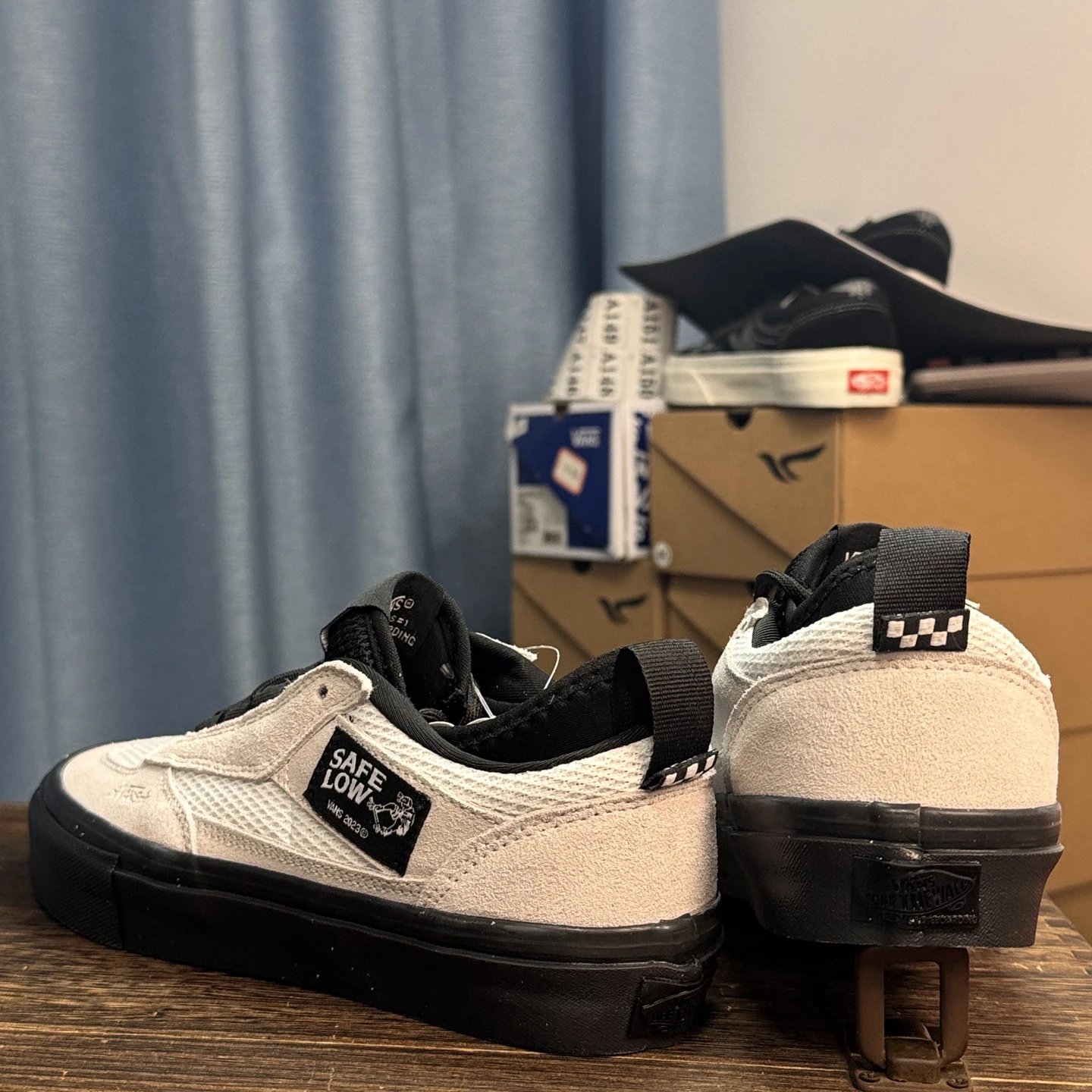 Skate Safe Mesh Low Sneakers Ivory Black - Gallery Image 3 - Detailed View