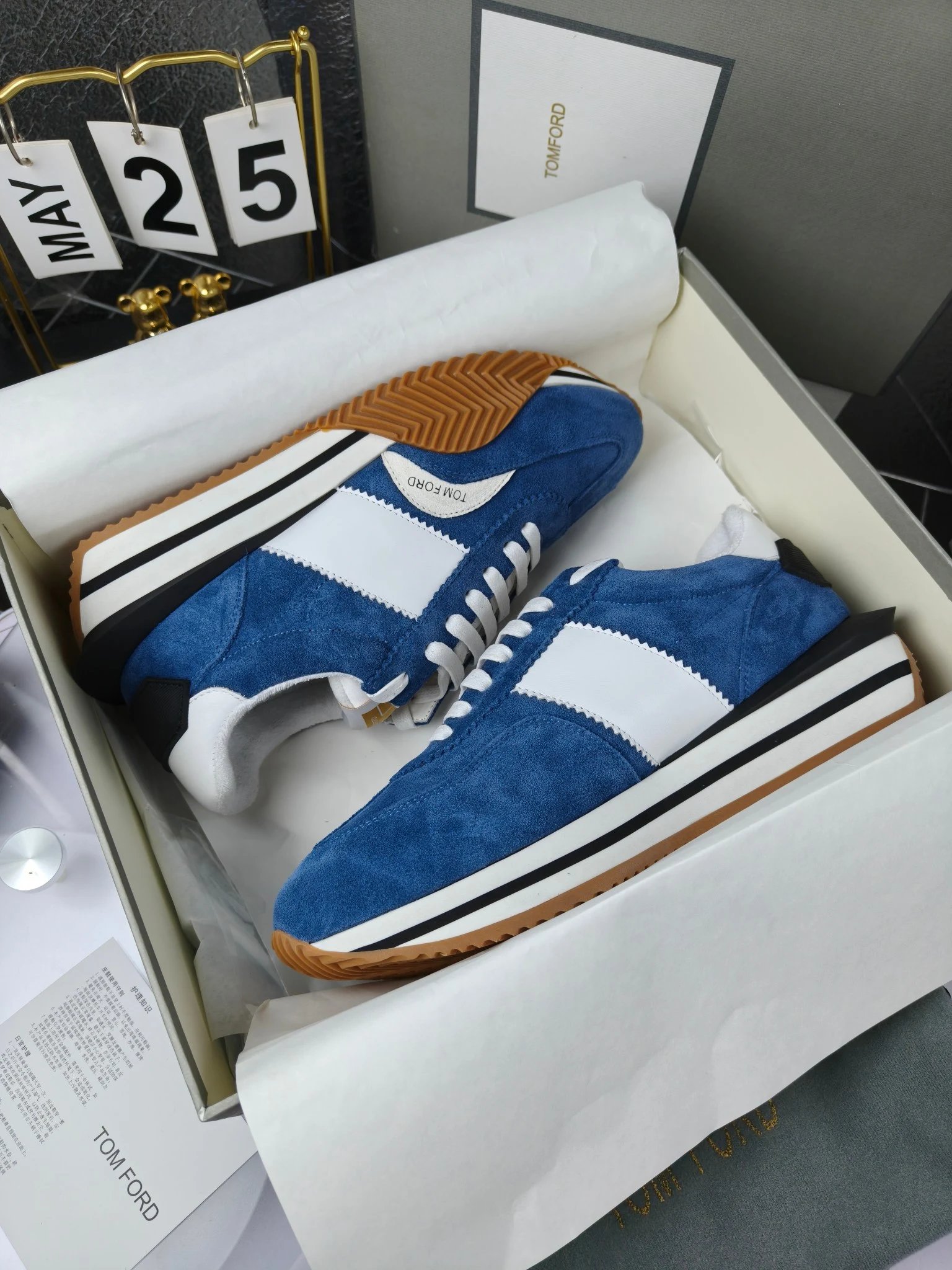 Retro Suede Leather Platform Sneakers Azure Blue - Gallery Image 8 - Detailed View