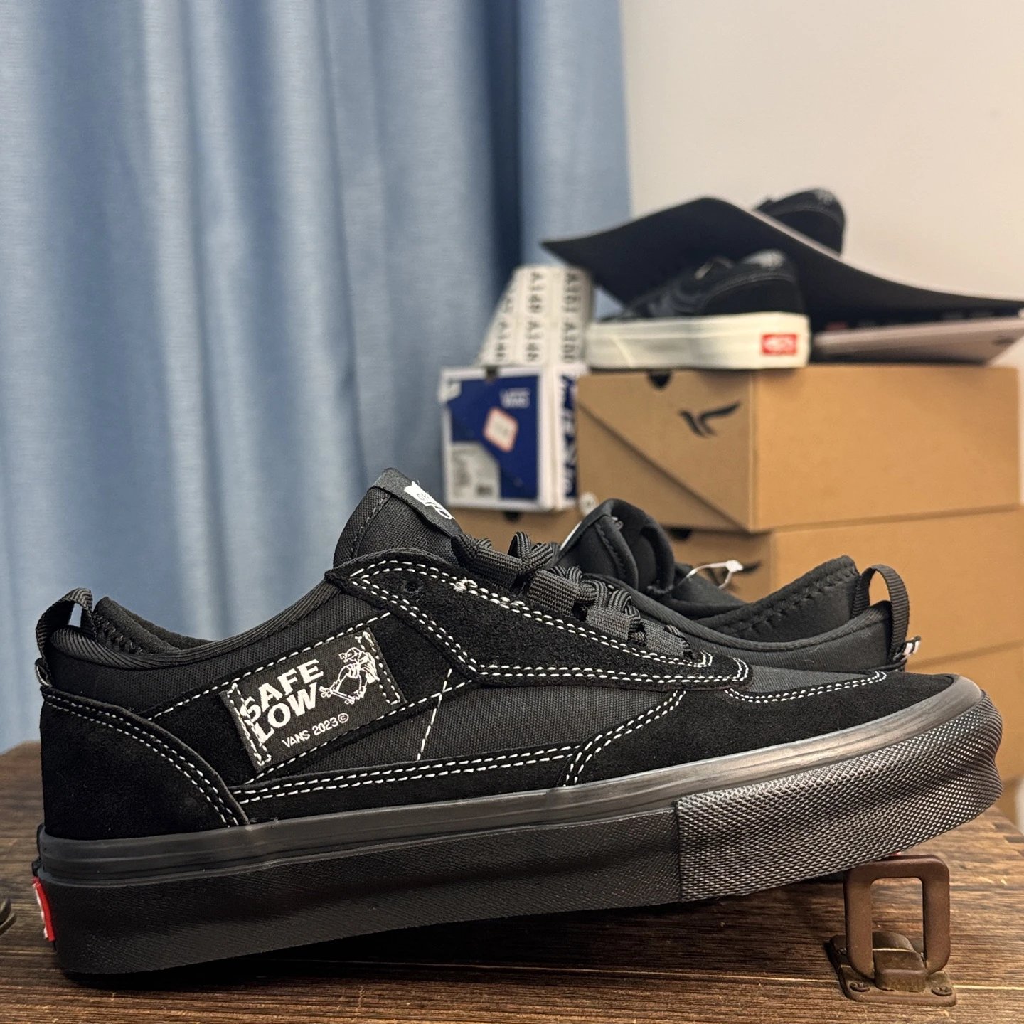 Low Top Suede Skate Shoes Jet Black - Gallery Image 2 - Detailed View