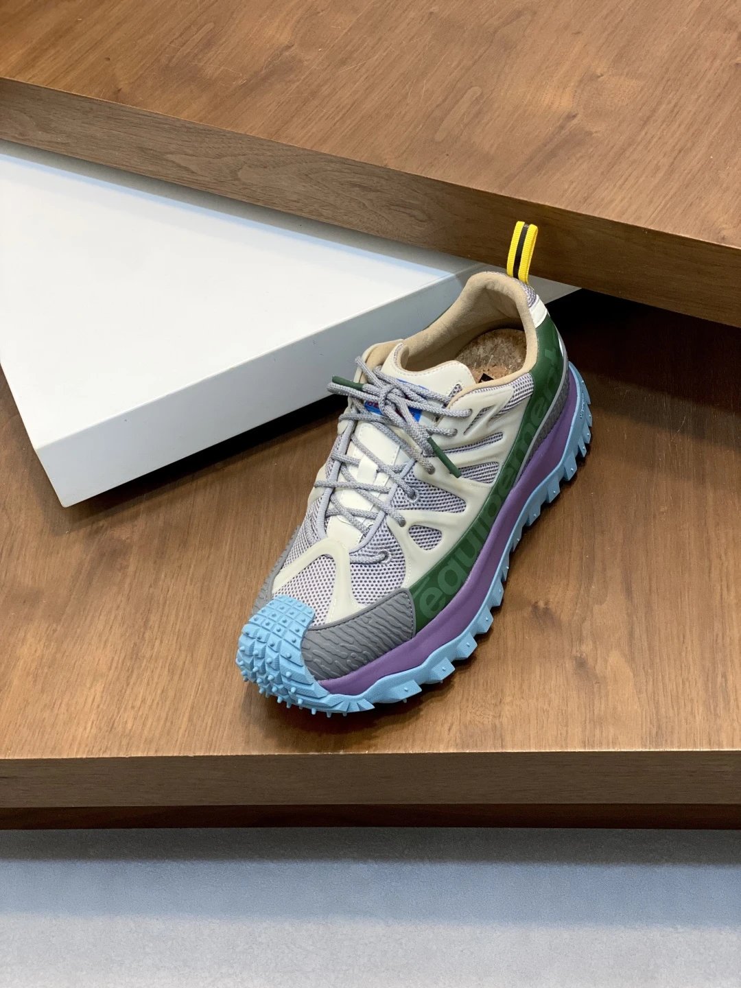 Moncler Trailgrip Amoeba Salehe Bembury Sneakers Green - Gallery Image 6 - Detailed View