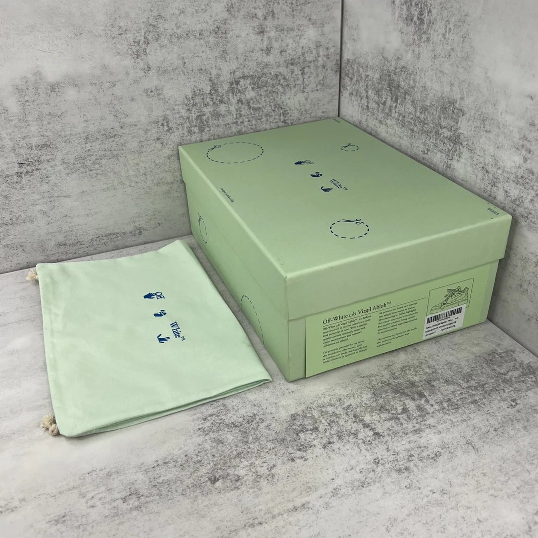 Retro Leather Low Top Sneakers Emerald Green - Gallery Image 9 - Detailed View