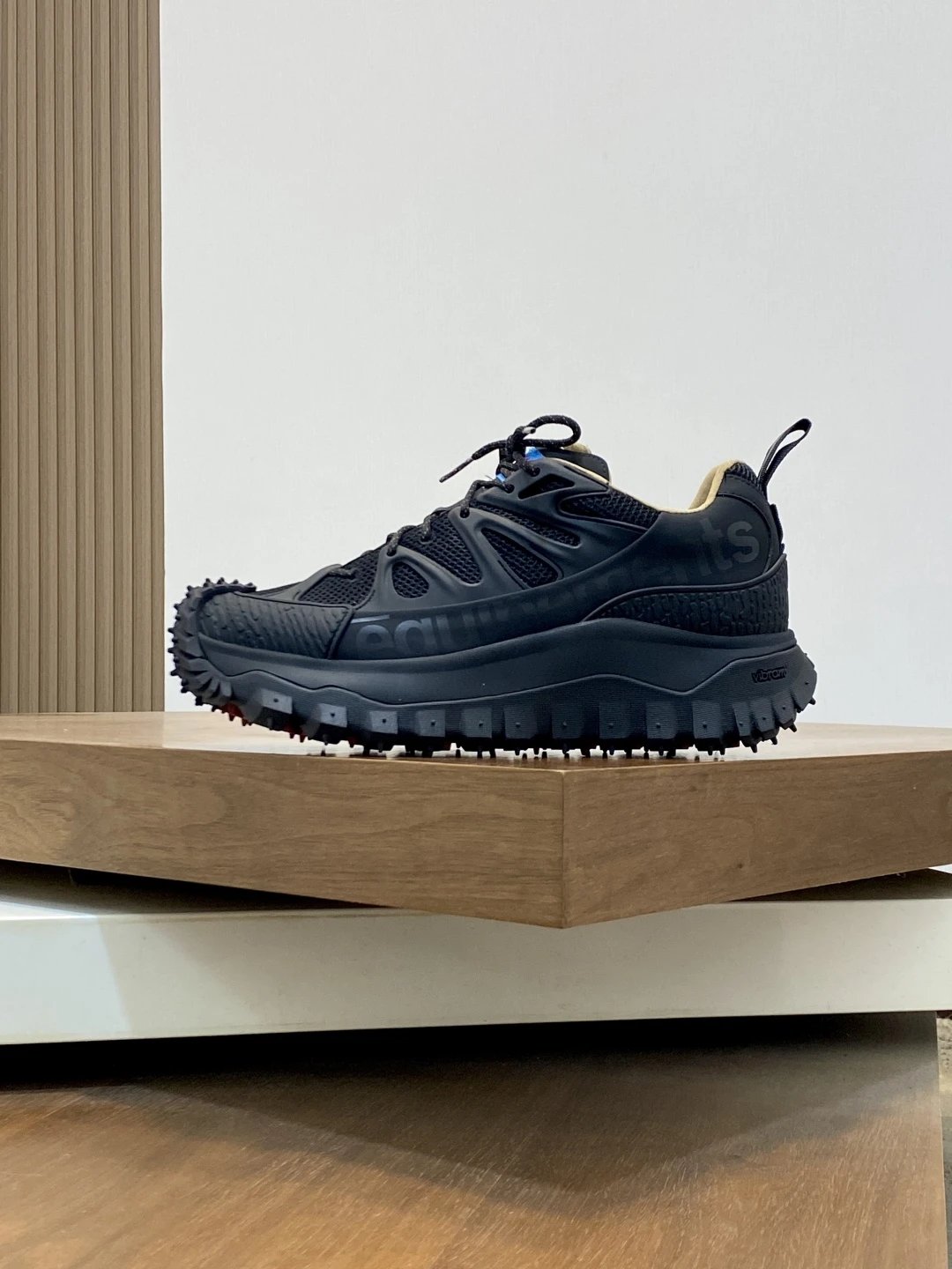 Moncler Trailgrip Amoeba Salehe Bembury Sneakers Black - High Quality Product Image - Cnfans