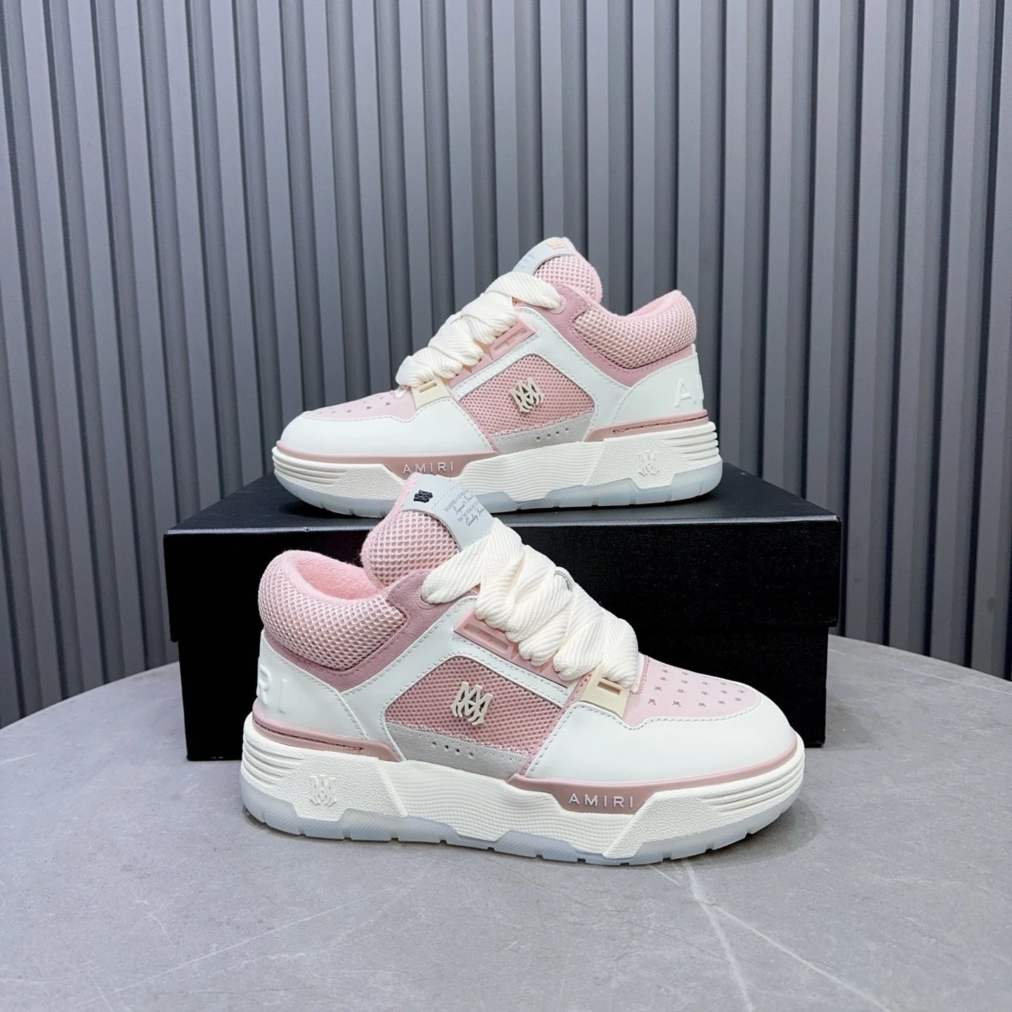 Unisex Leather Mesh Low Top Sneakers Blush Ivory - Gallery Image 6 - Detailed View