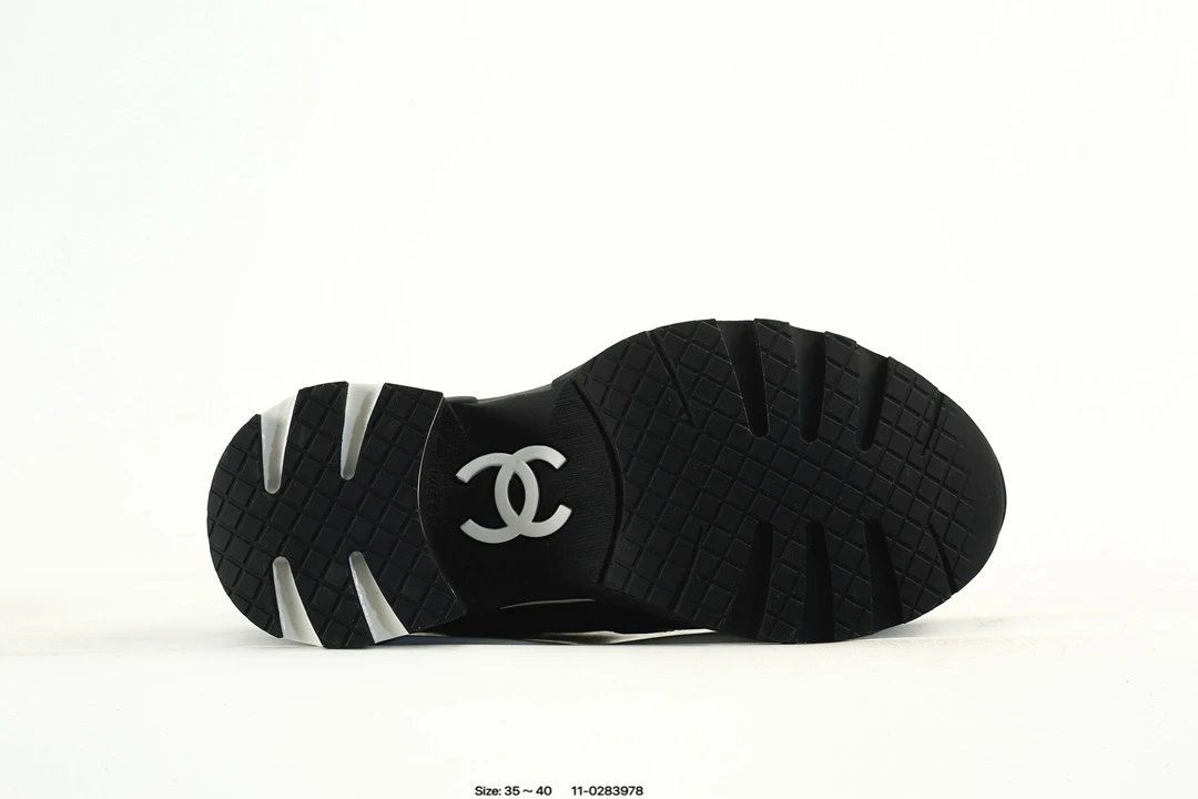 Women's Calfskin Lace-Up Low Top Chunky Sneakers Ebony Black - Gallery Image 6 - Detailed View