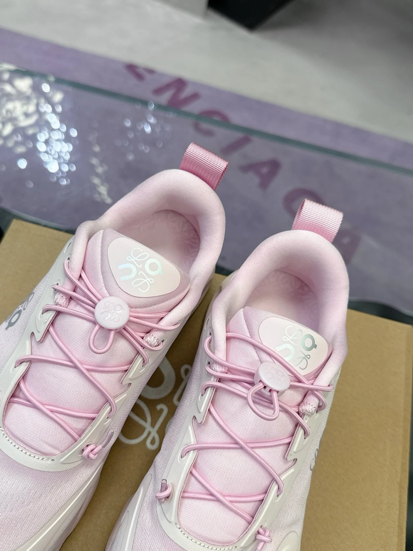 Loewe x On 3.0 Cloudventure Sneakers Pink - Gallery Image 8 - Detailed View