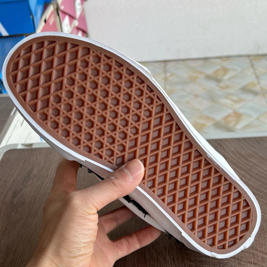 Plaid Canvas Low Top Sneakers Ebony Check - Gallery Image 8 - Detailed View