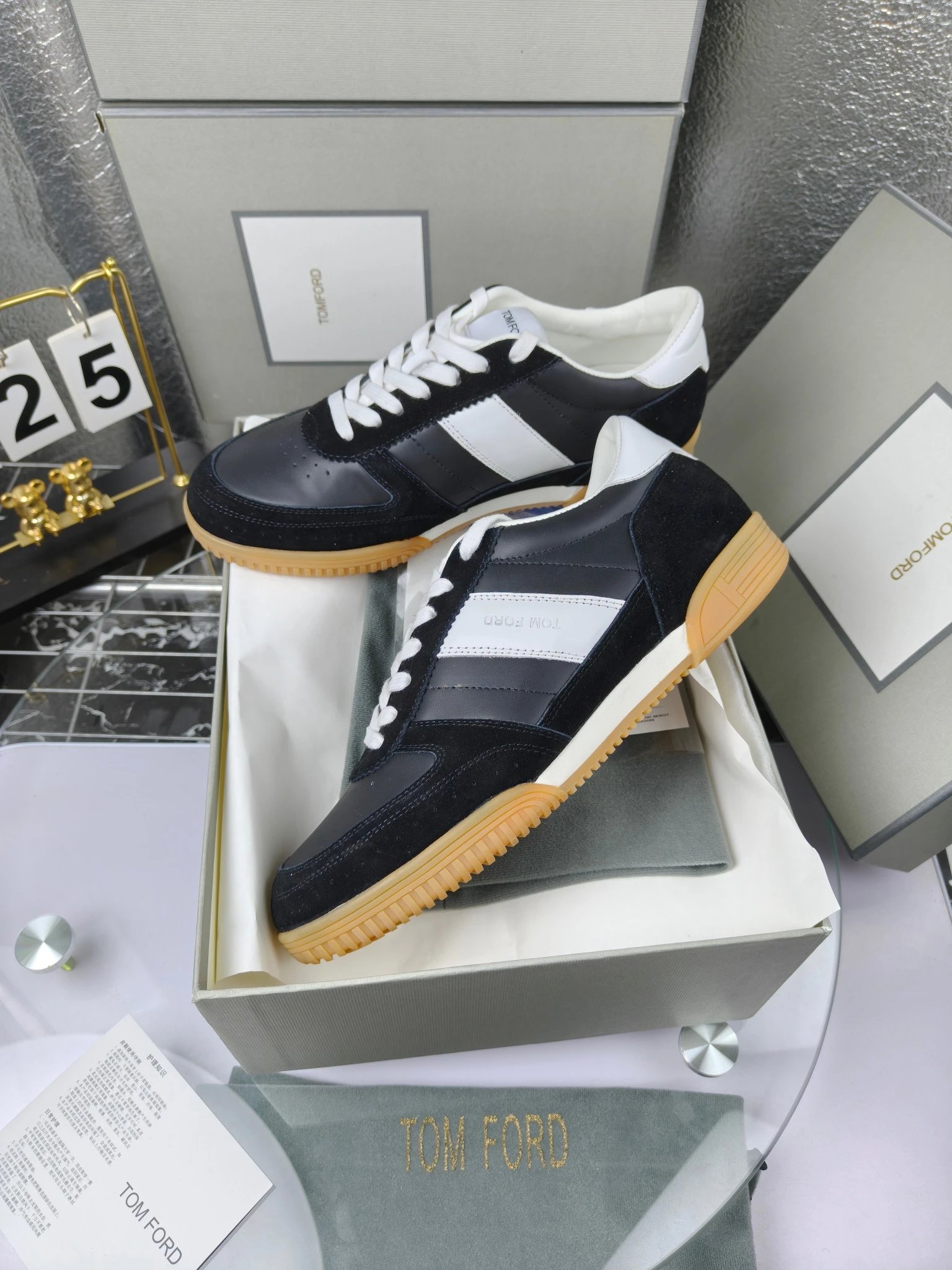 Retro Leather Sneakers Midnight Navy - Gallery Image 6 - Detailed View