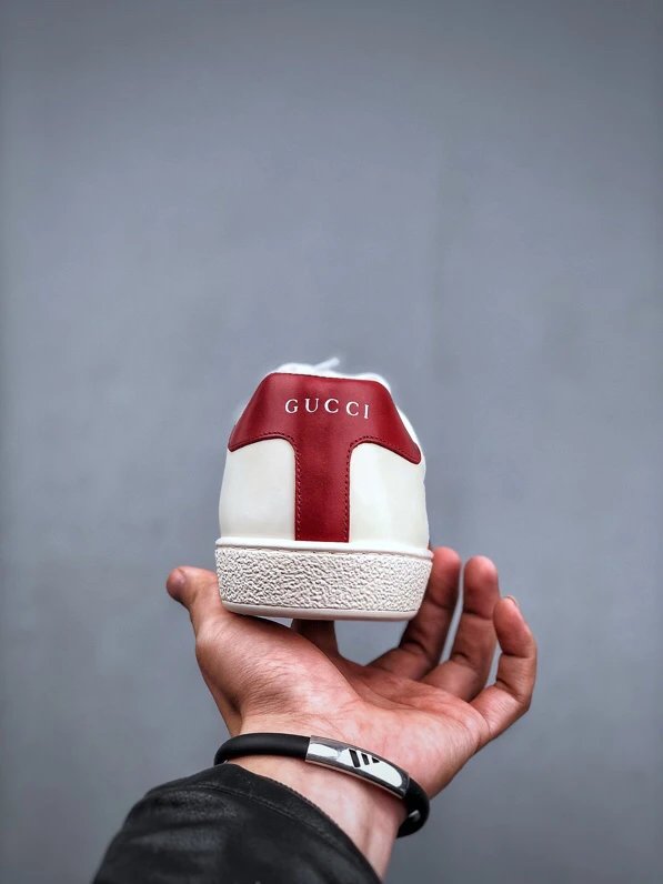 Gucci Bee White Red Sneakers GG embroidery - Gallery Image 7 - Detailed View