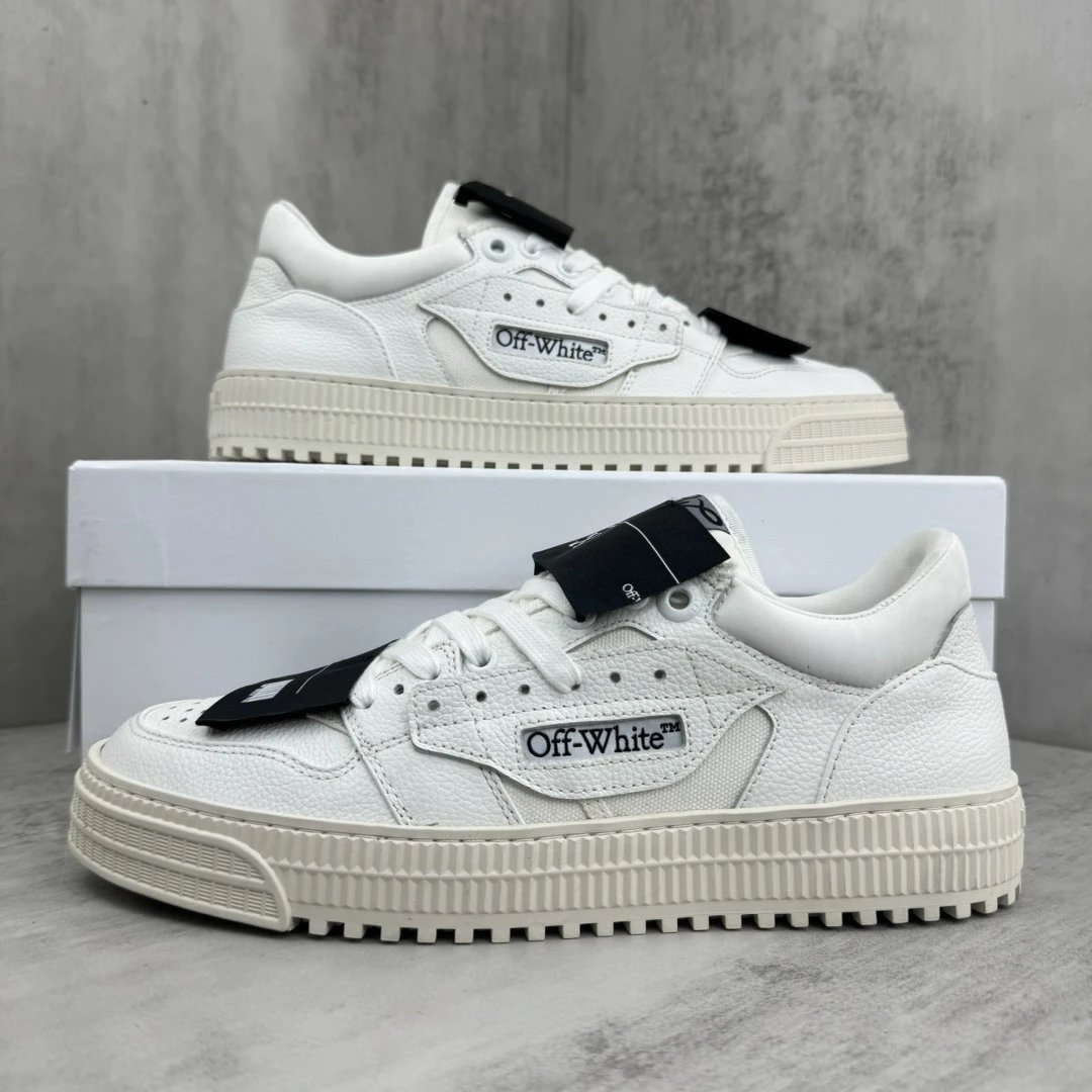 Low Vulcanized Canvas Sneakers Lambskin Lining Ivory - Gallery Image 9 - Detailed View