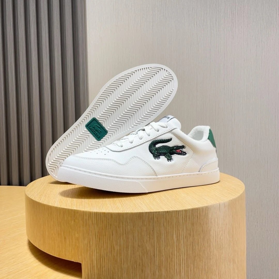 Lacoste Classic Sneakers White - Gallery Image 8 - Detailed View