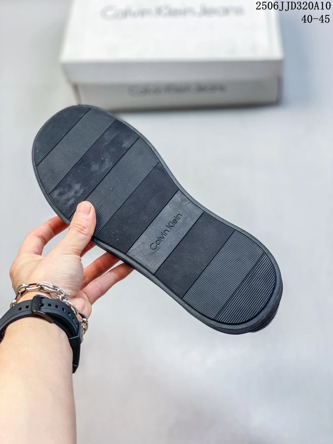 Mesh Round Toe Lace-Up Low Top Sneakers Midnight Navy - Gallery Image 5 - Detailed View