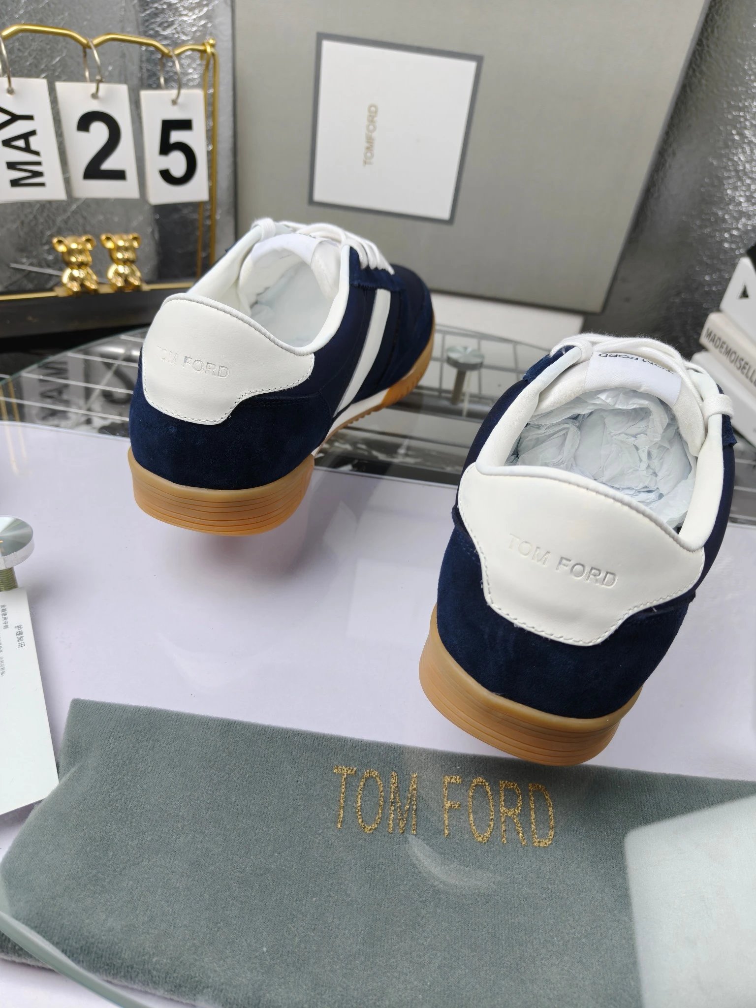 Retro Suede Sneaker Navy - Gallery Image 9 - Detailed View