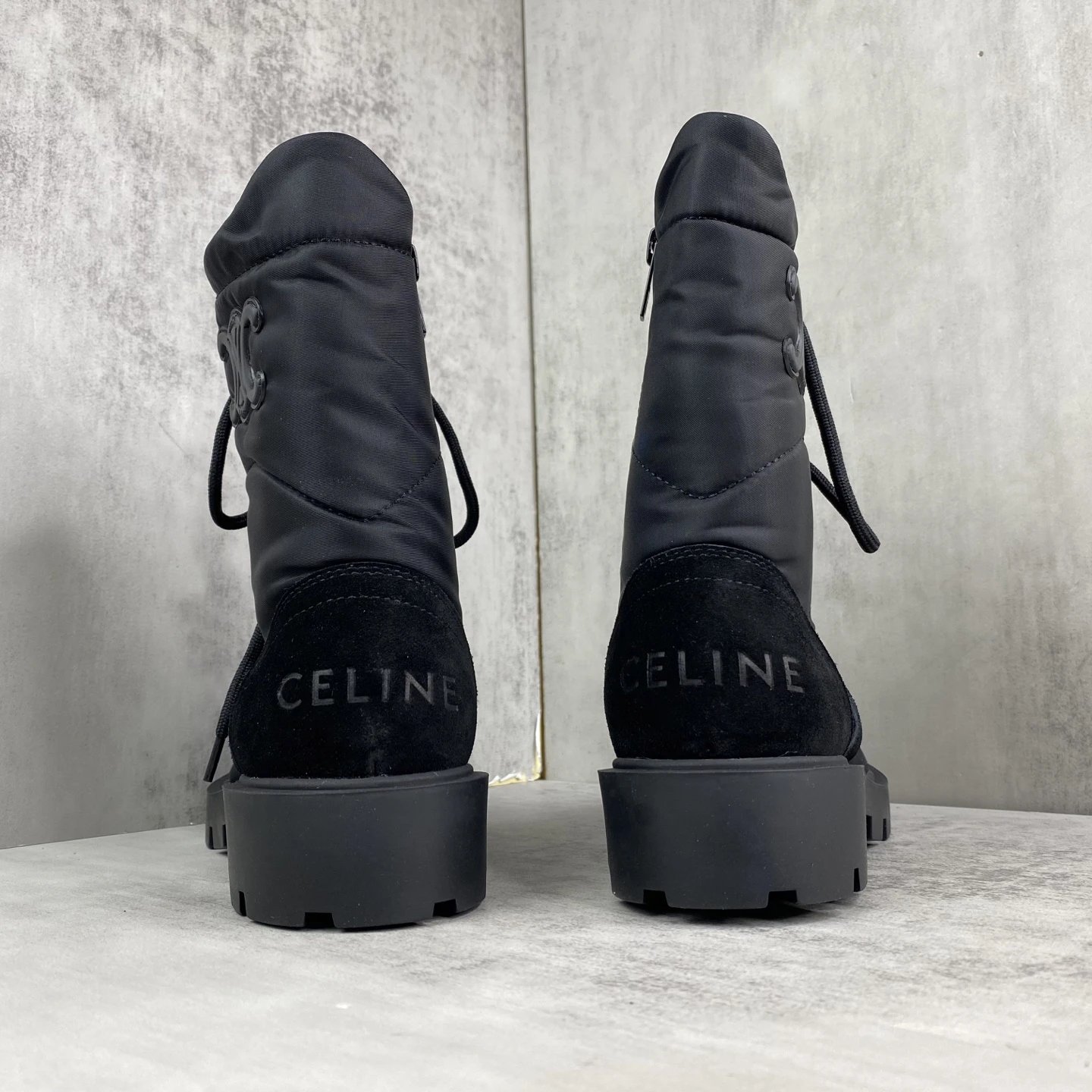 Vintage Combat Boots Calfskin Rubber Sole Jet Black - Gallery Image 5 - Detailed View