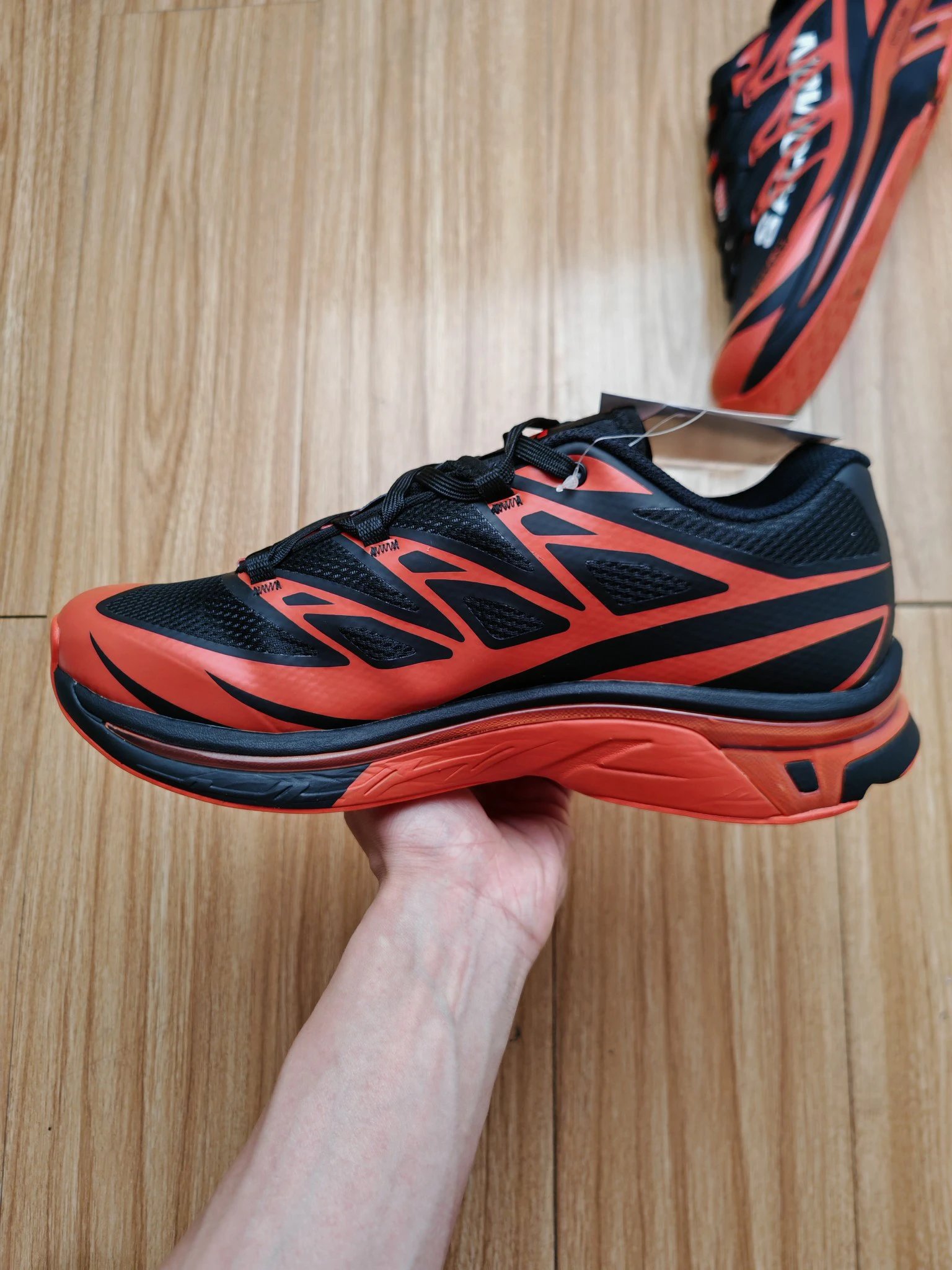 MM6 x Salomon Sctur 2 Sneakers Black Red - Gallery Image 3 - Detailed View