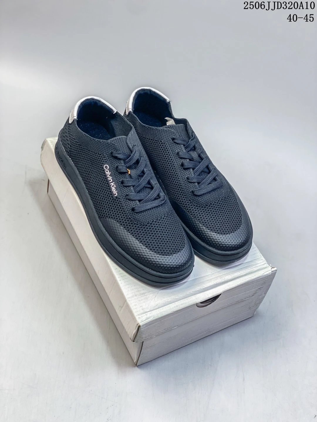 Mesh Round Toe Lace-Up Low Top Sneakers Midnight Navy - Gallery Image 6 - Detailed View