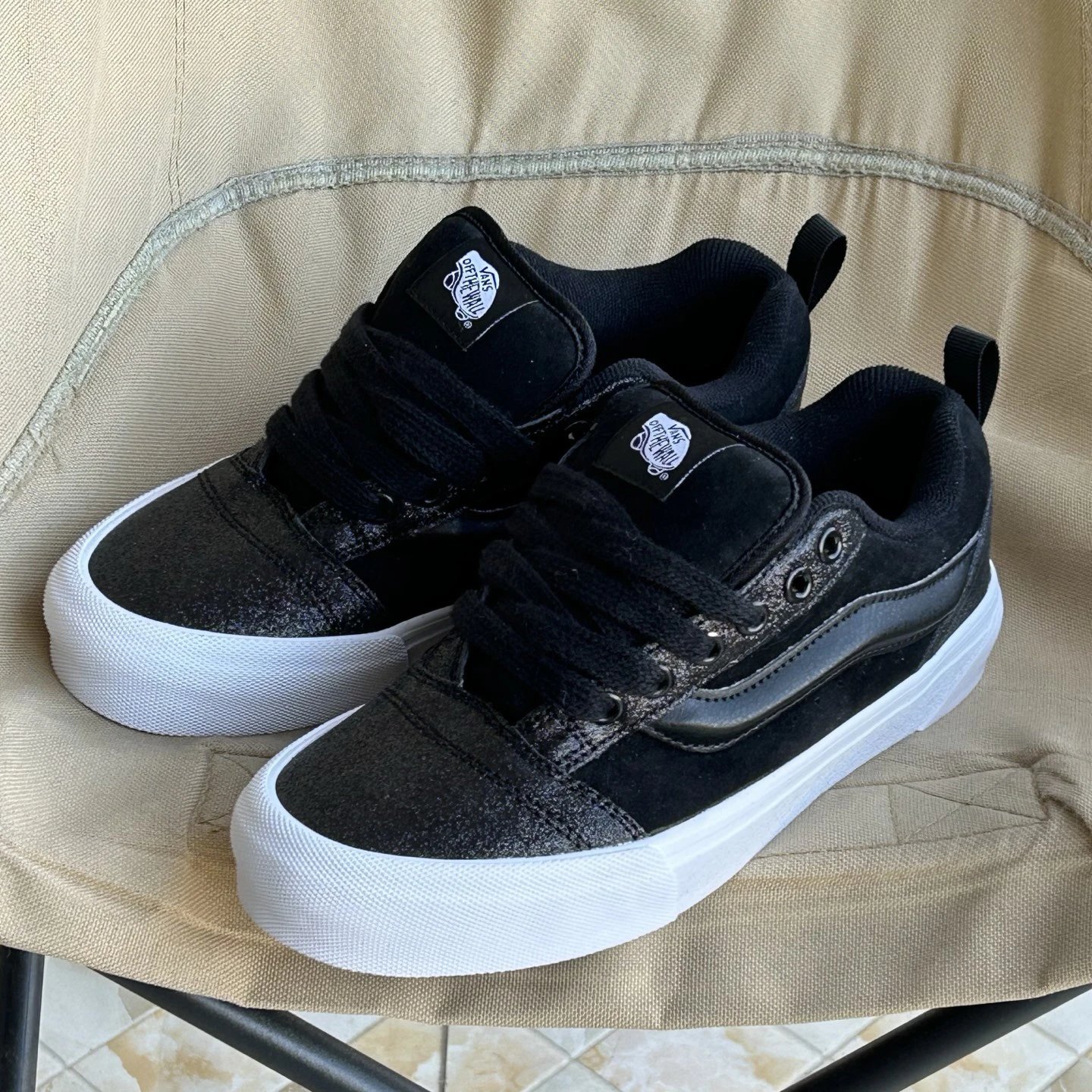 Retro Chunky Low Top Glitter Sneakers Ebony Black - Gallery Image 1 - Detailed View