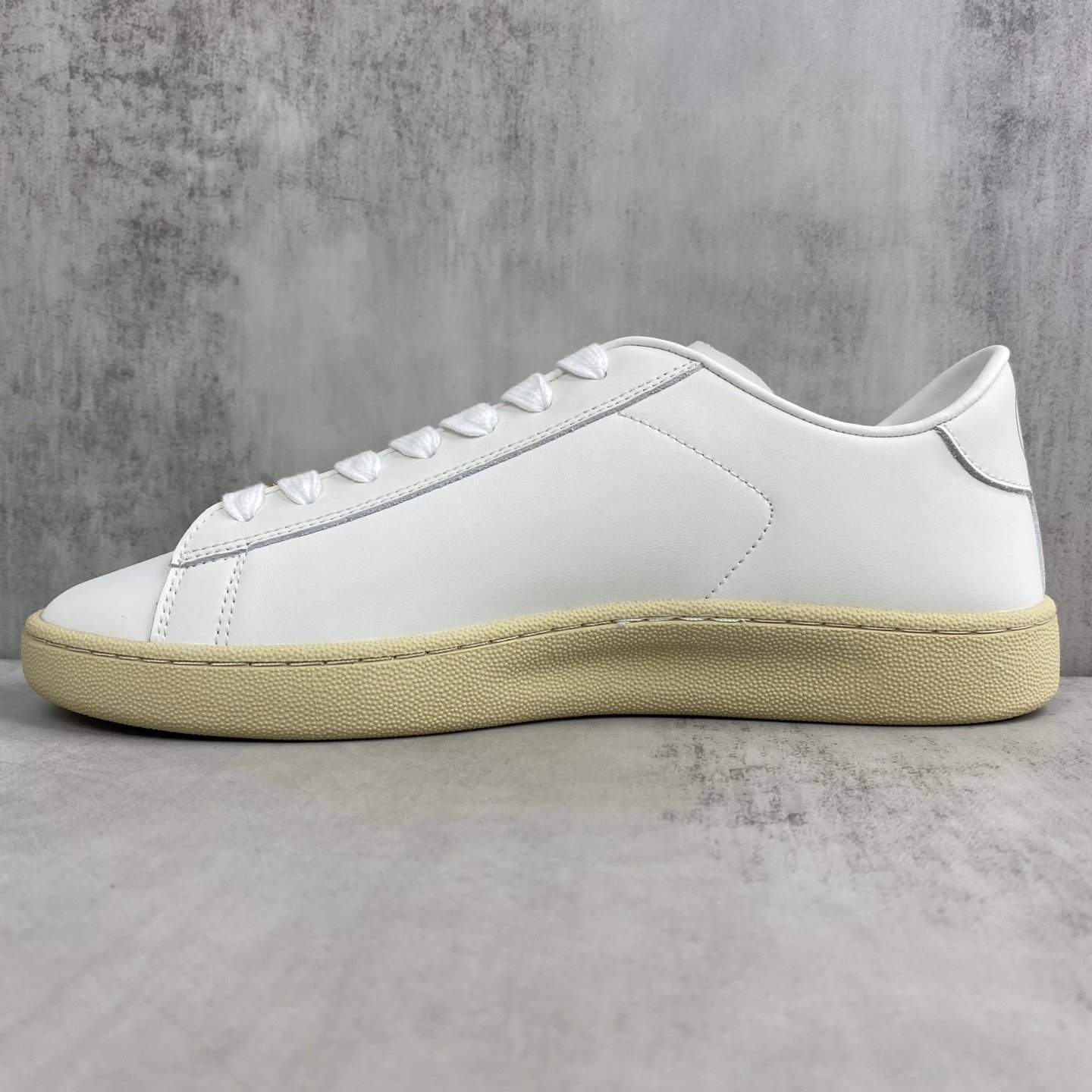 Minimalist Leather Low Top Sneakers Ivory - Gallery Image 7 - Detailed View