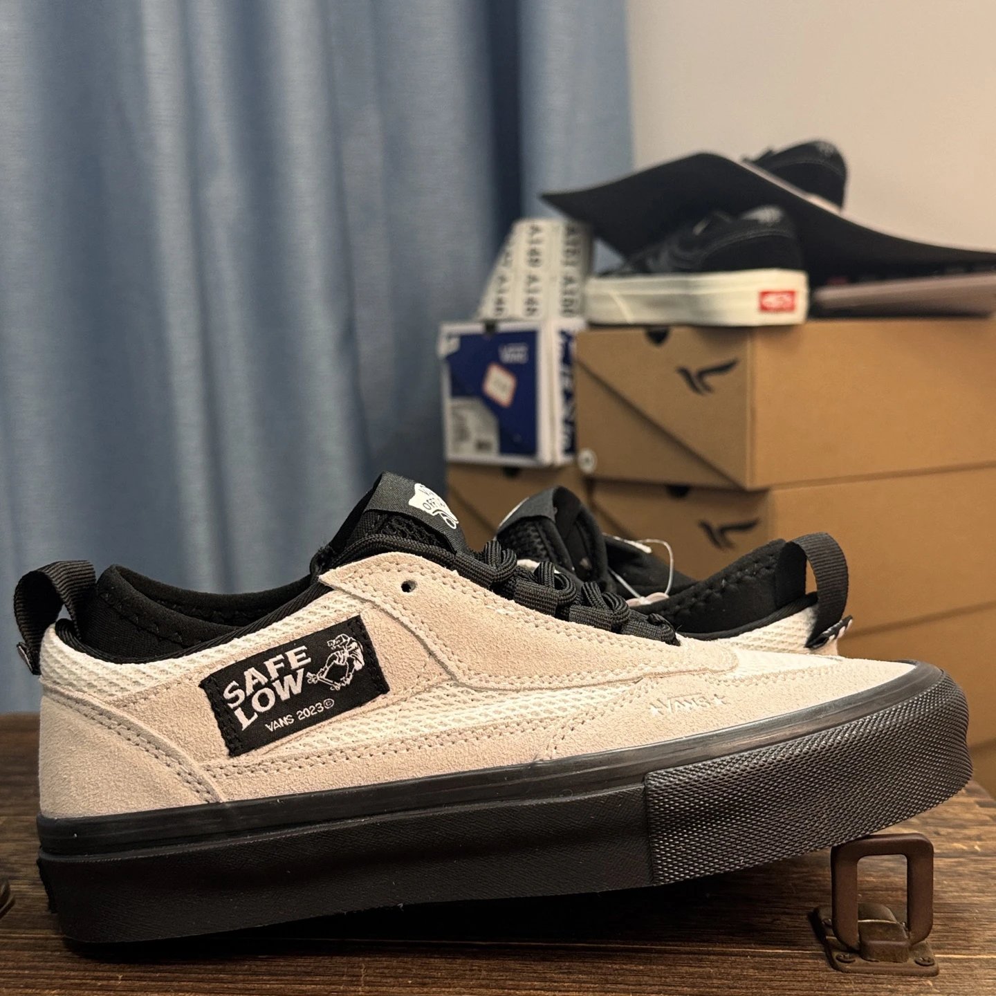 Skate Safe Mesh Low Sneakers Ivory Black - Gallery Image 2 - Detailed View