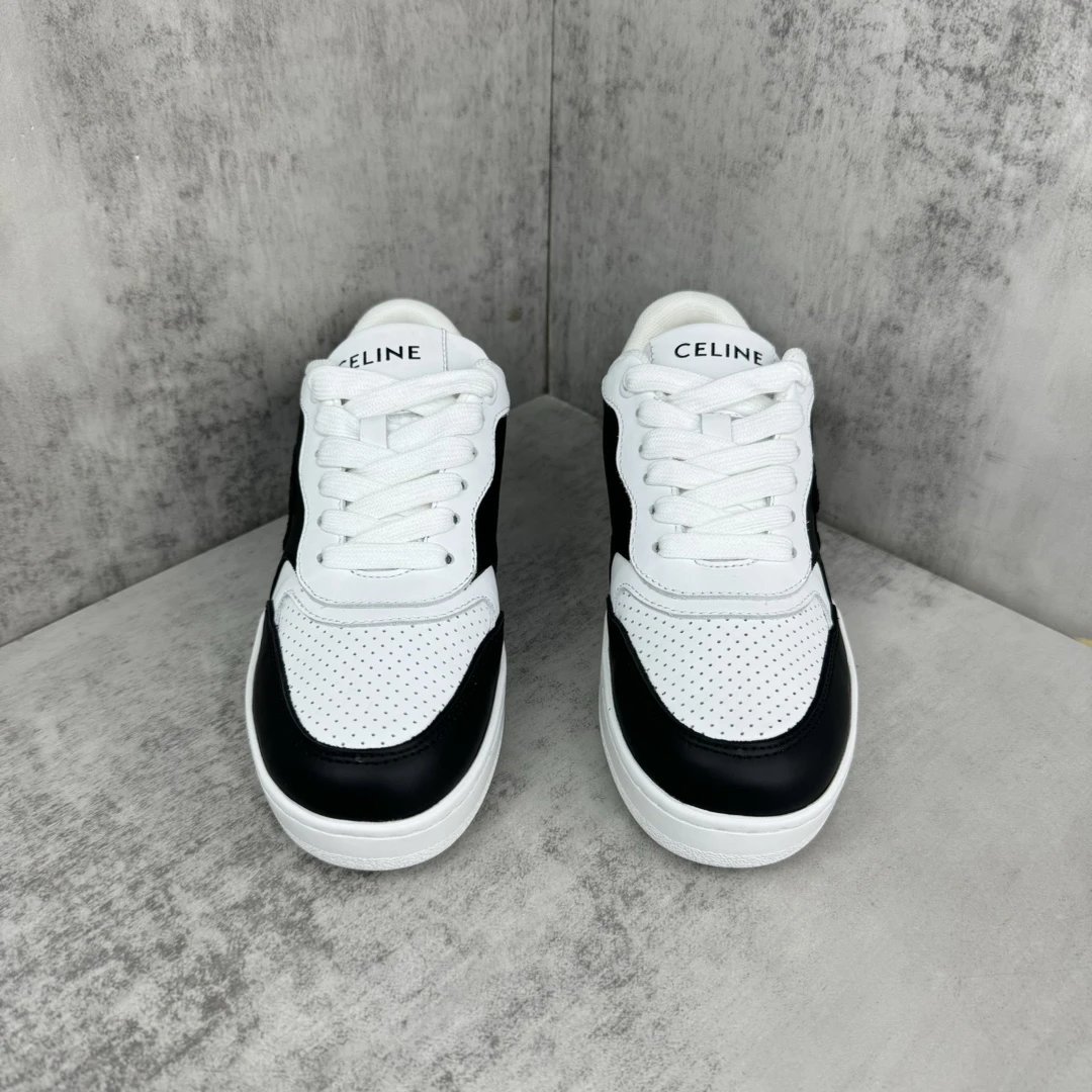 Low Top Leather Runner Sneakers with Arch Logo in Black White - Gallery Image 4 - Detailed View