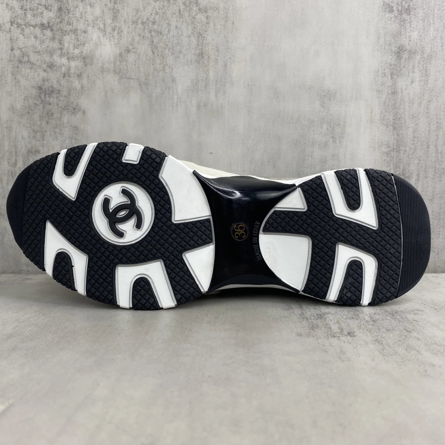 Women Mixed Material Sneakers Outdoor Casual Beige - Gallery Image 8 - Detailed View