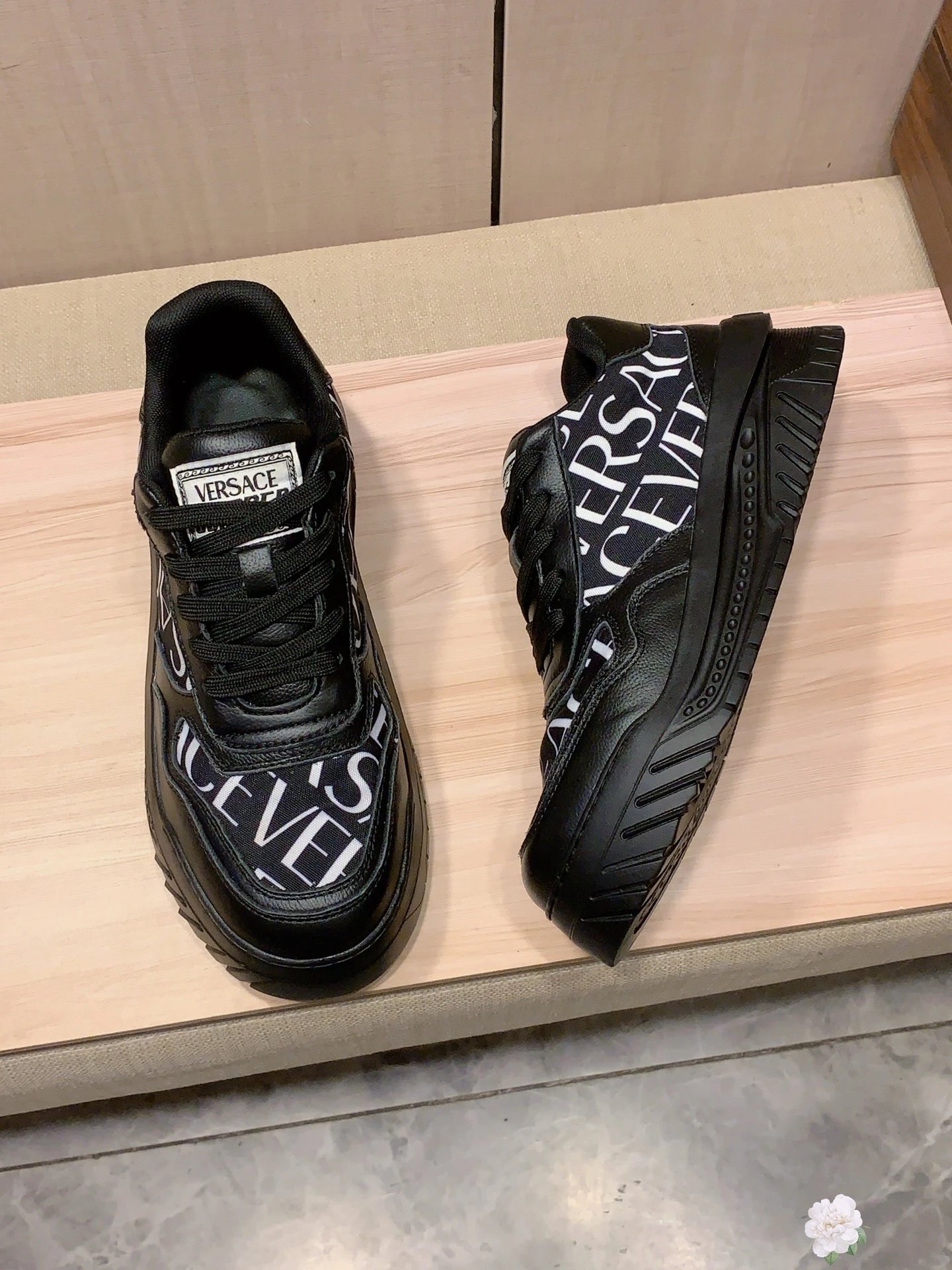 Chunky Leather Sneakers Ebony Black - Gallery Image 5 - Detailed View