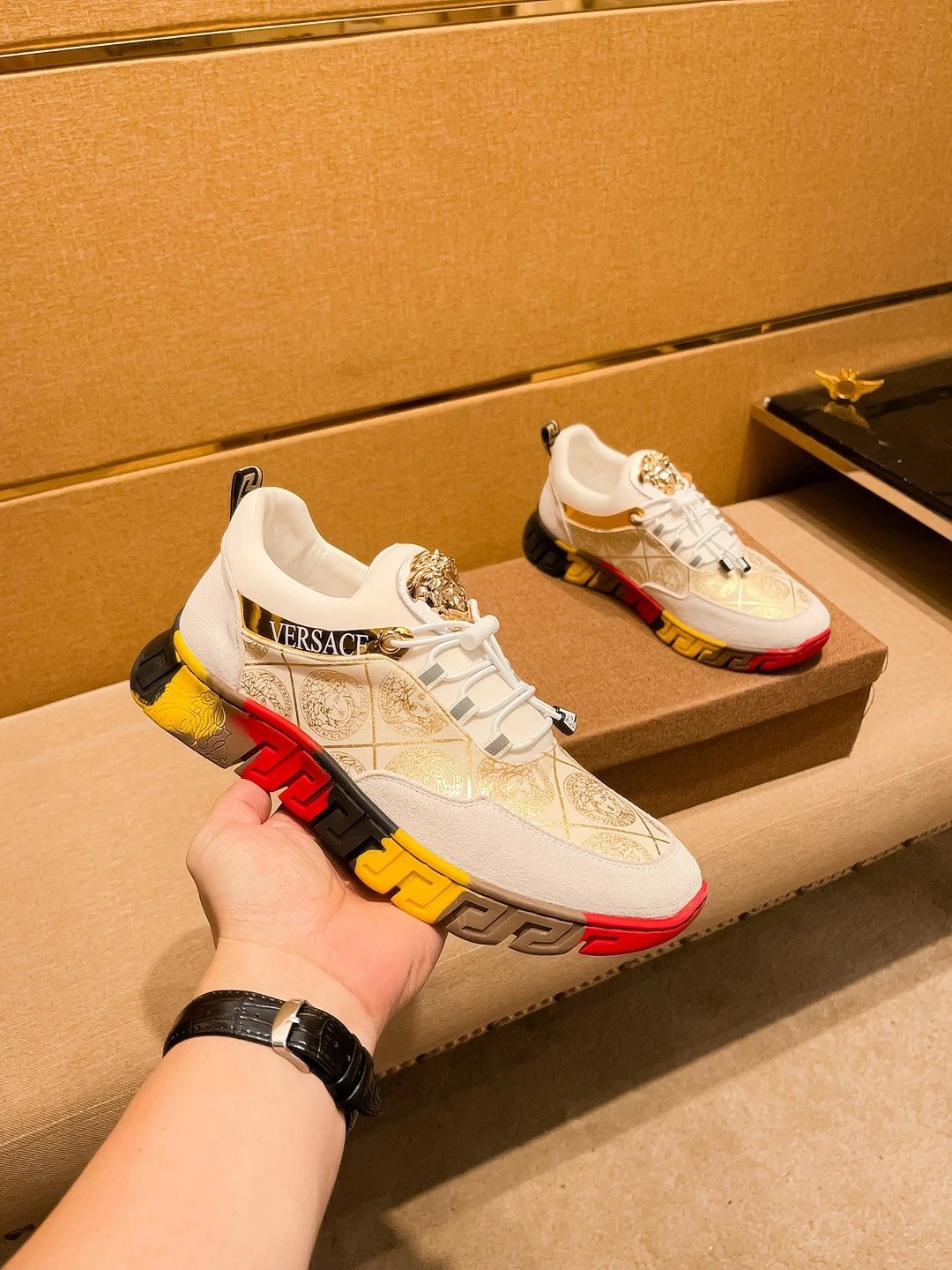 Luxury Leather Sneakers Multicolor - Gallery Image 3 - Detailed View