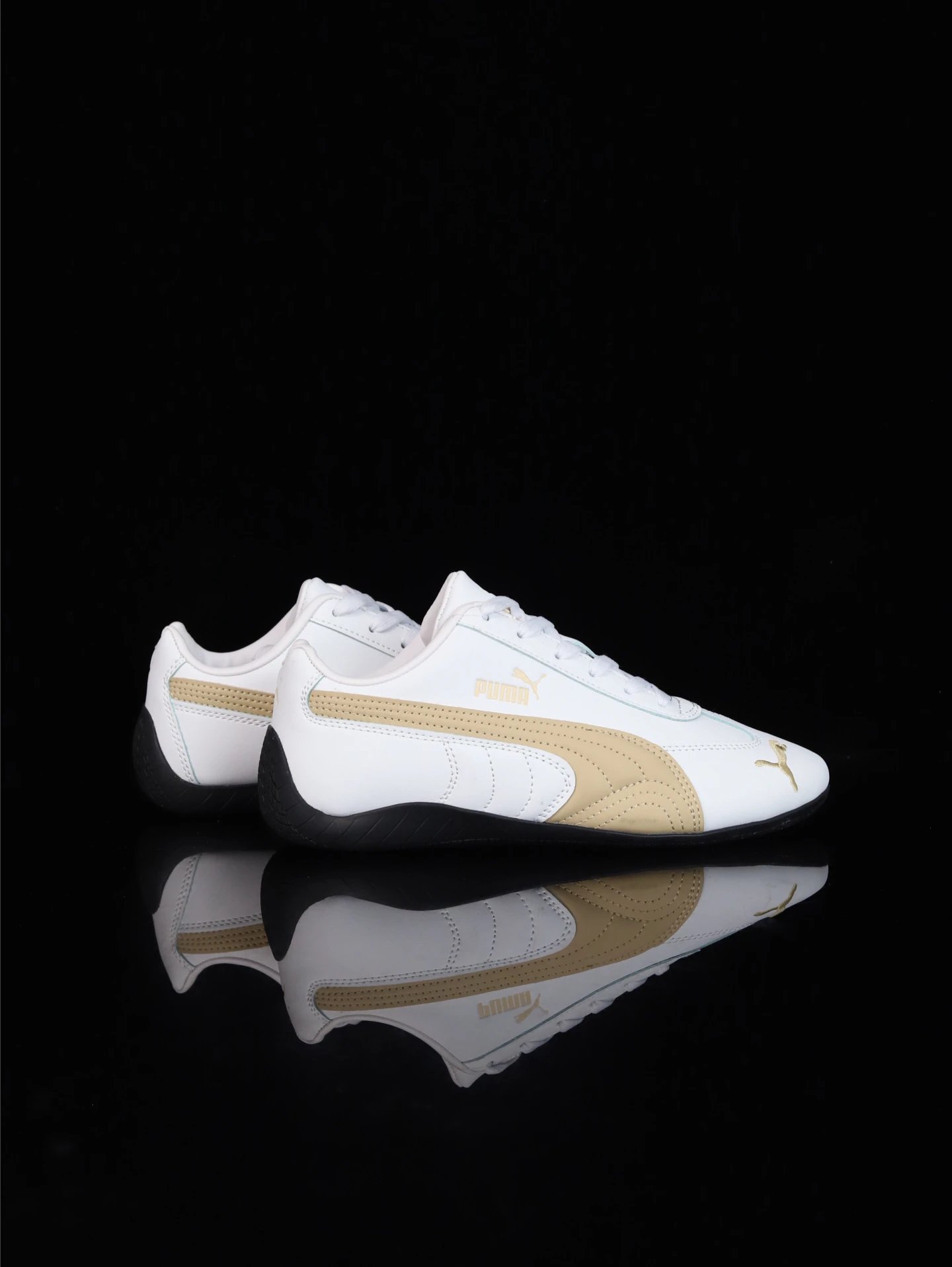 Puma Roma M Motorsport Sneakers White-Gold - Gallery Image 2 - Detailed View