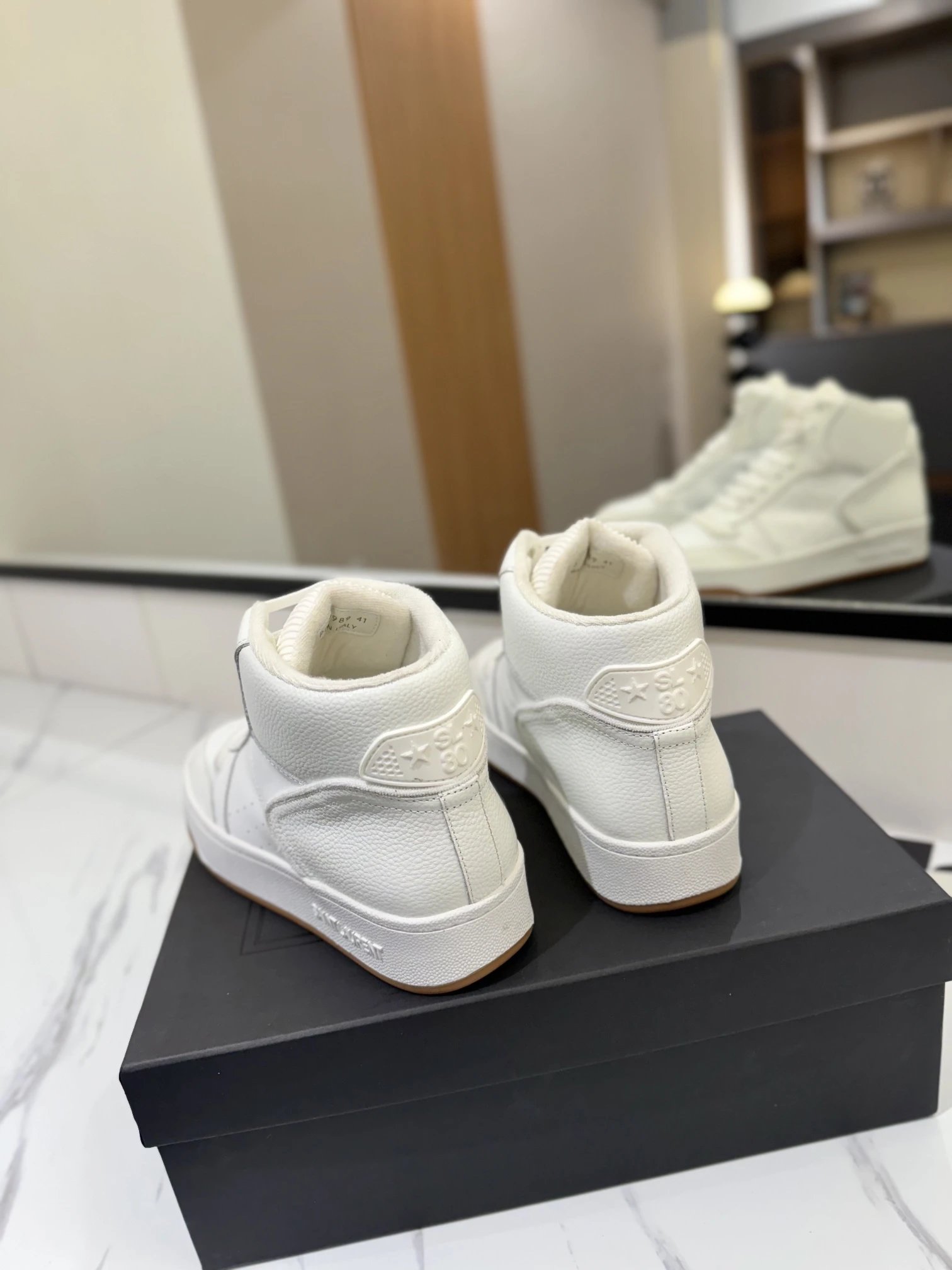 Saint Laurent SL61 Sneakers White - Gallery Image 6 - Detailed View