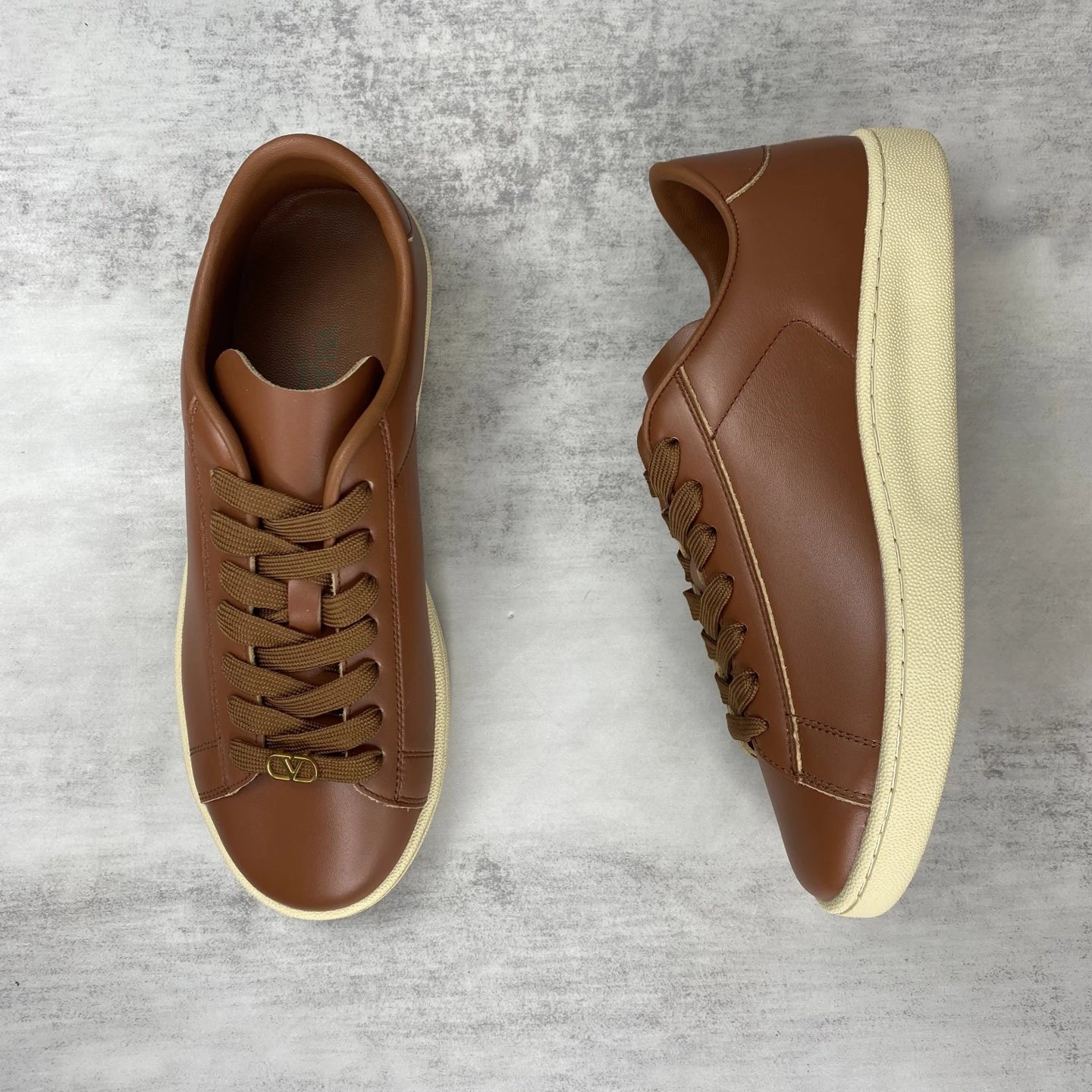 Low Top Leather Sneakers Caramel Brown - Gallery Image 3 - Detailed View