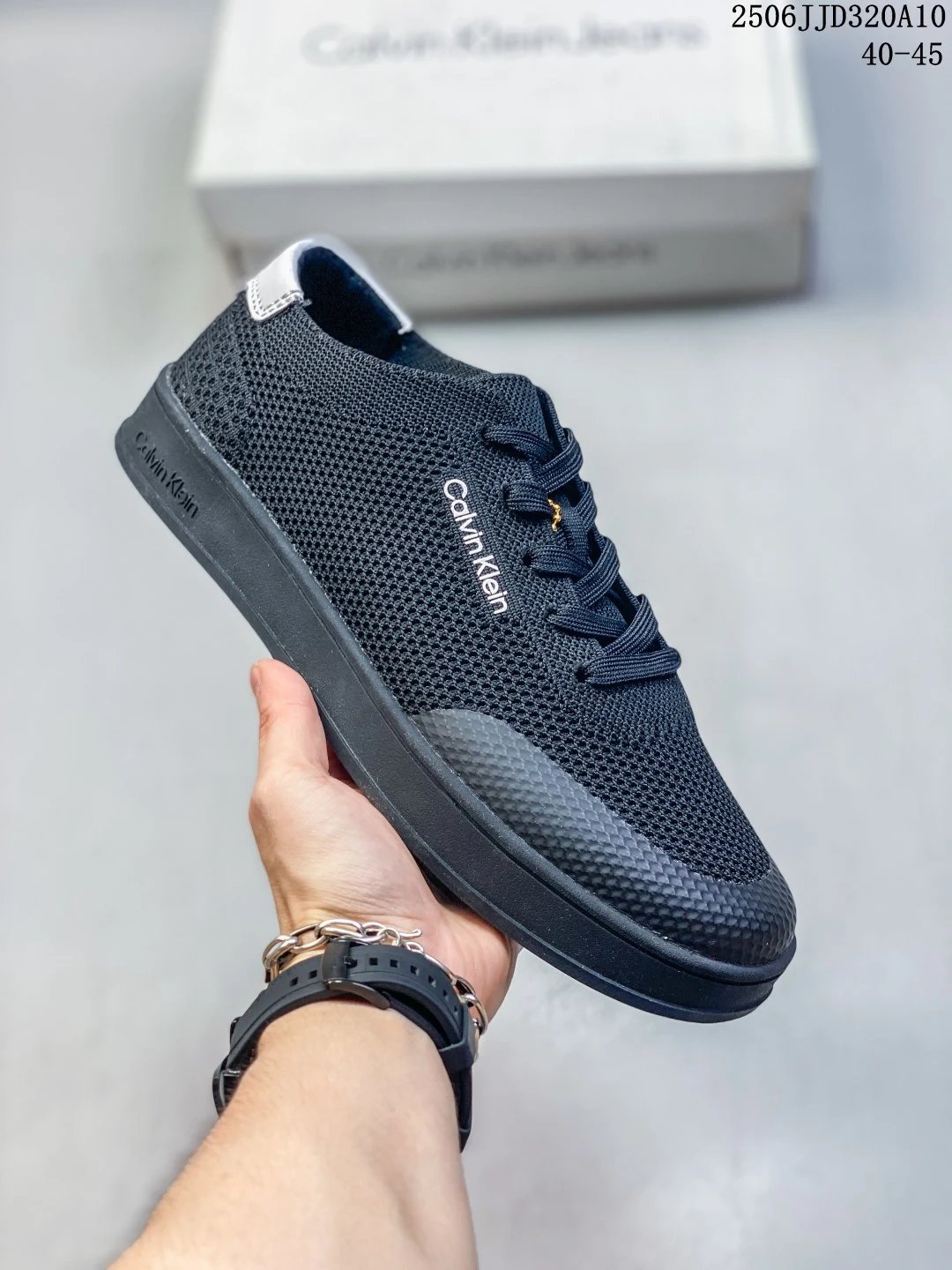 Mesh Round Toe Lace-Up Low Top Sneakers Midnight Navy - Gallery Image 1 - Detailed View