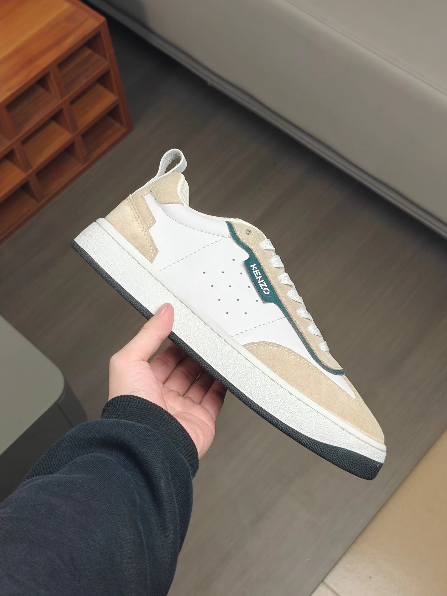 Kenzo Classic Sneakers Beige - Gallery Image 6 - Detailed View