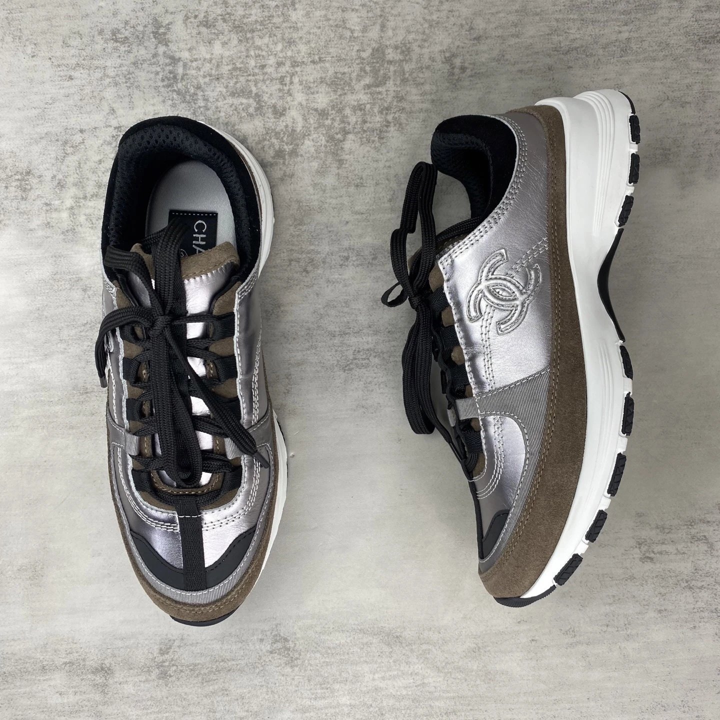 Women's Suede Leather Mesh Outdoor Sneakers Pewter Brown - Gallery Image 3 - Detailed View